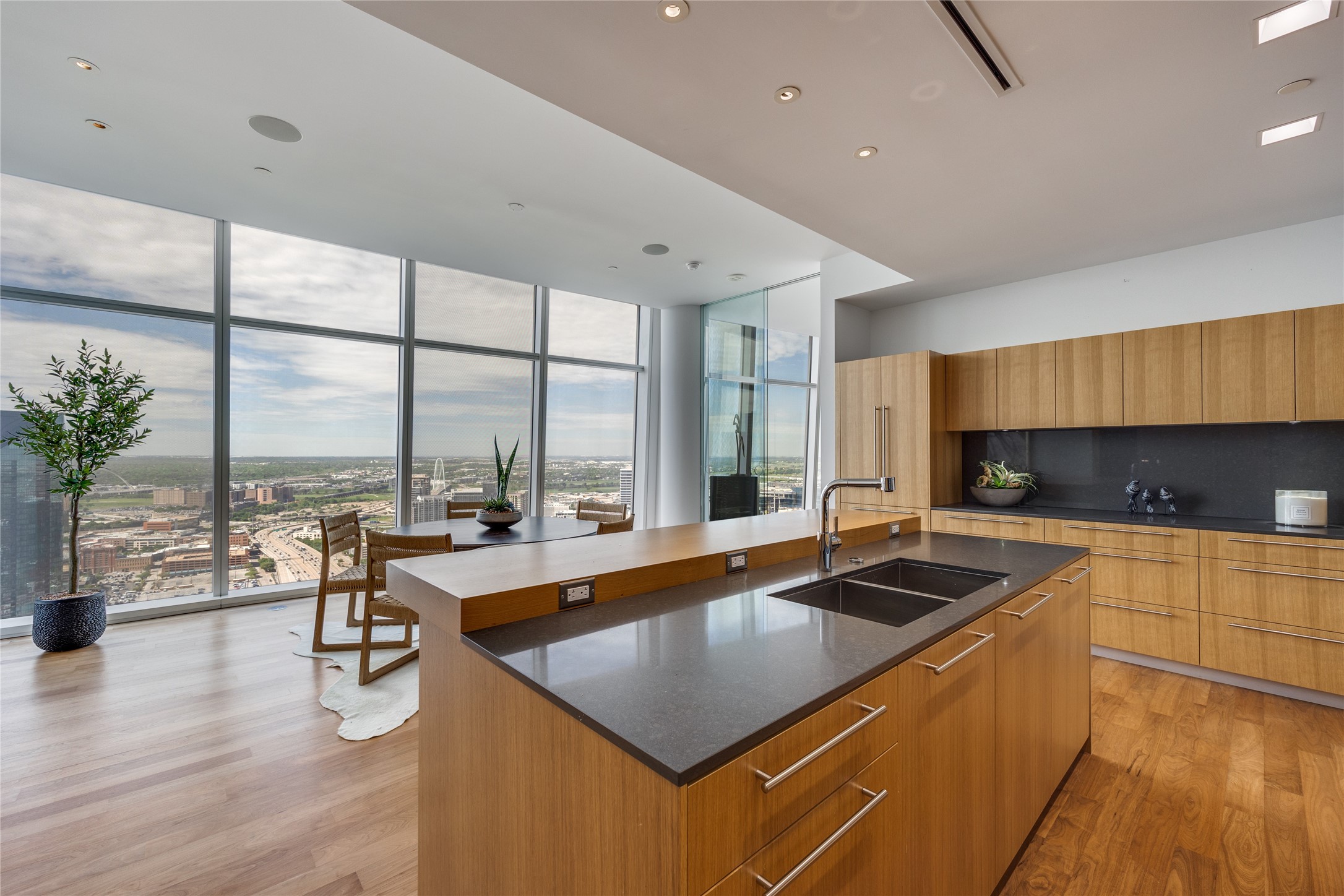 1918 Olive Street Dallas TX 75201