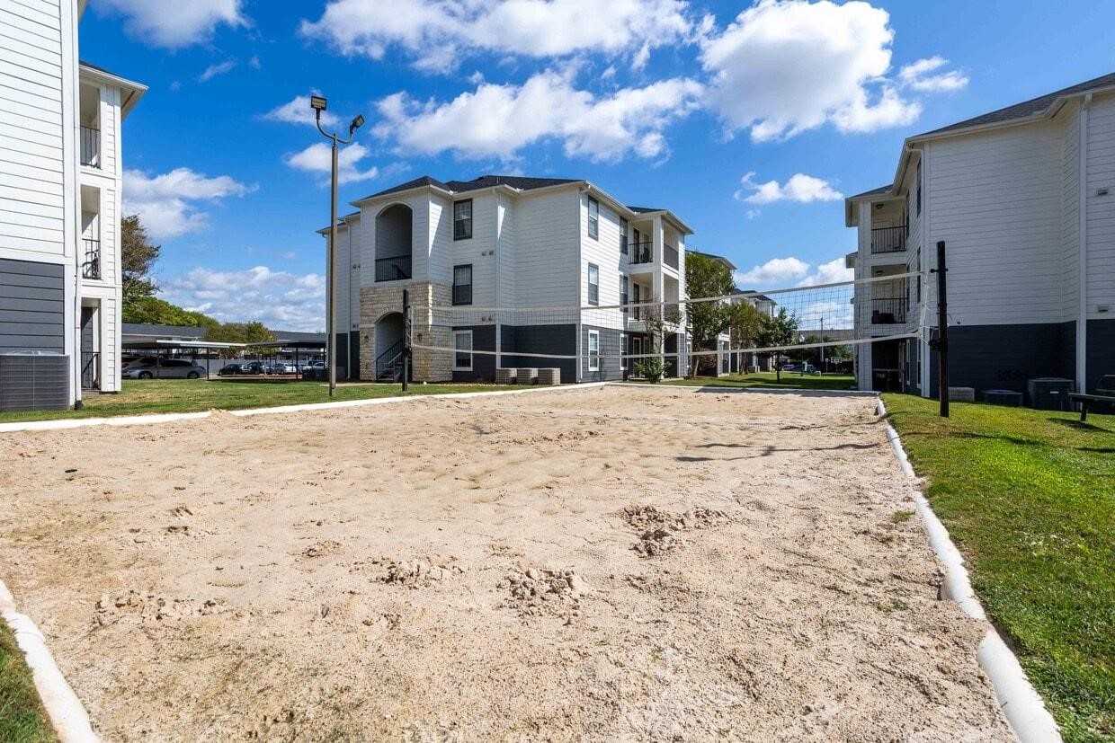 521 Southwest Parkway College Station TX 77840