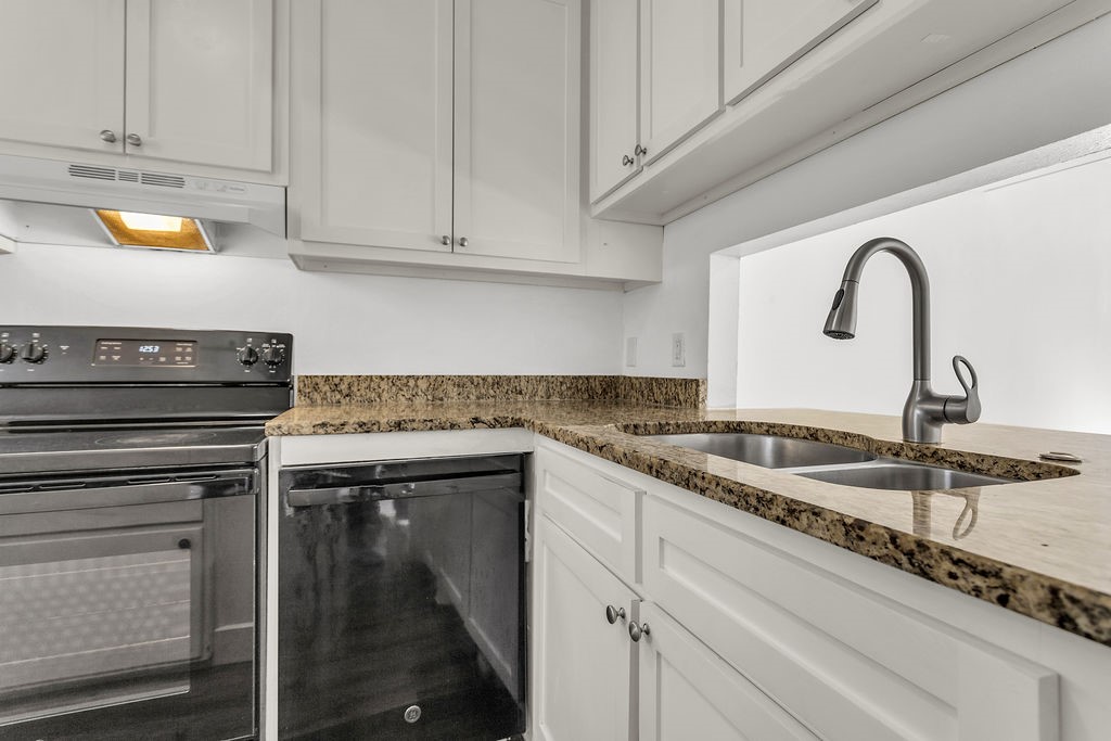 954 S Weatherred Drive Richardson TX 75080