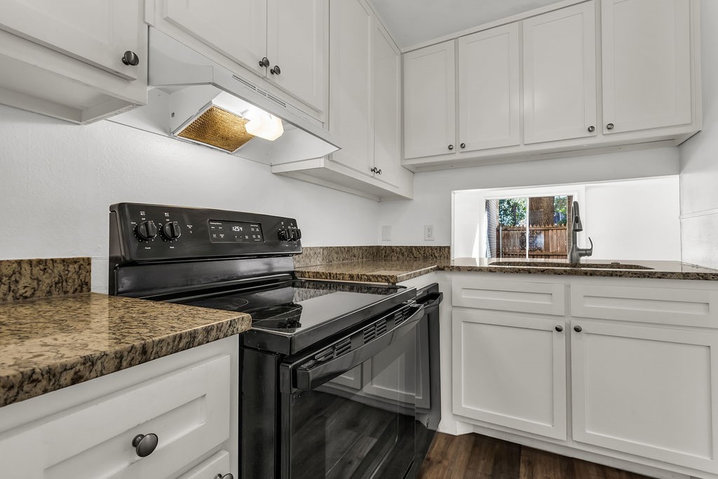 954 S Weatherred Drive Richardson TX 75080