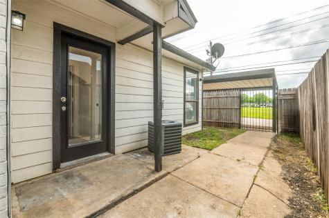 2326 Sherry Street Arlington TX 76014