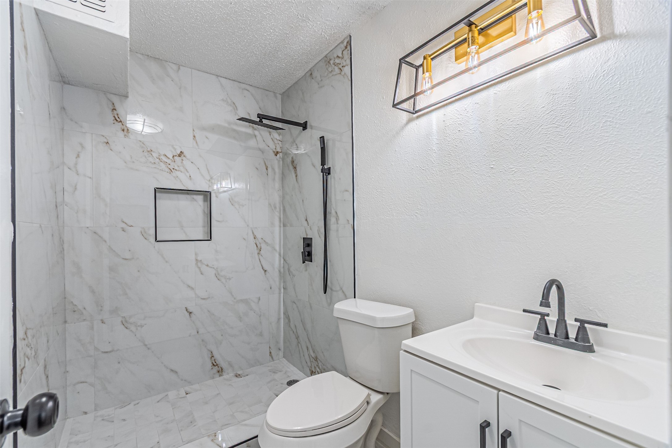 2008 Clubridge Drive Carrollton TX 75006