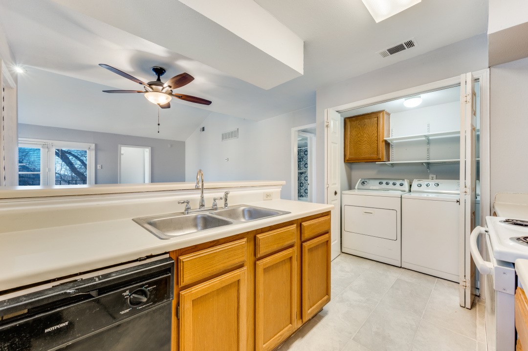 2835 Keller Springs Carrollton TX 75006