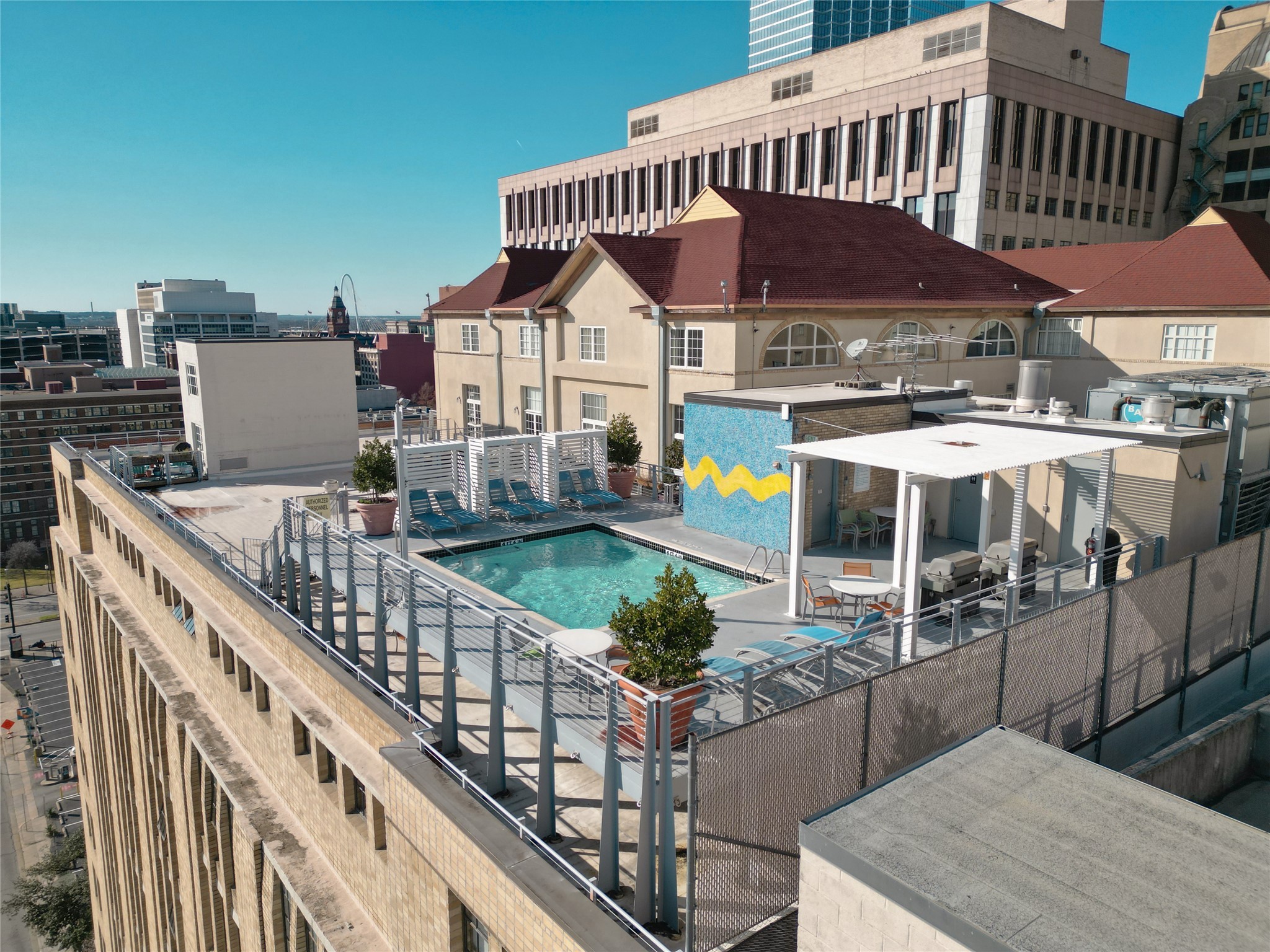 1122 Jackson Street Dallas TX 75202
