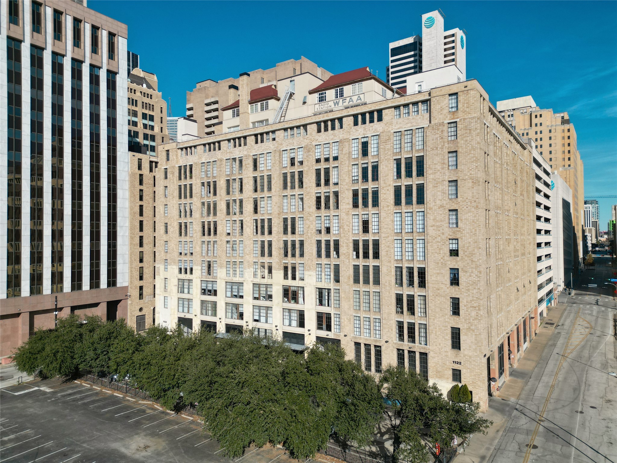 1122 Jackson Street Dallas TX 75202