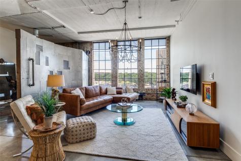 1122 Jackson Street Dallas TX 75202