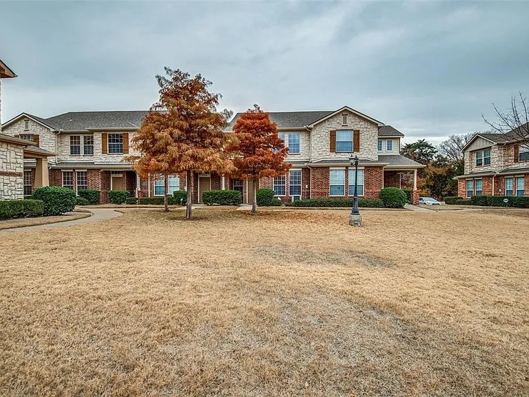 2742 Olympic Park Drive Grand Prairie TX 75050