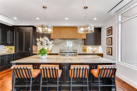 3505 Turtle Creek Boulevard Dallas TX 75219
