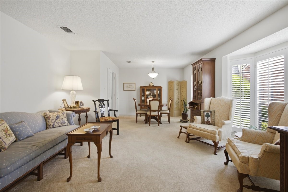 1117 Roaring Springs Road Fort Worth TX 76114
