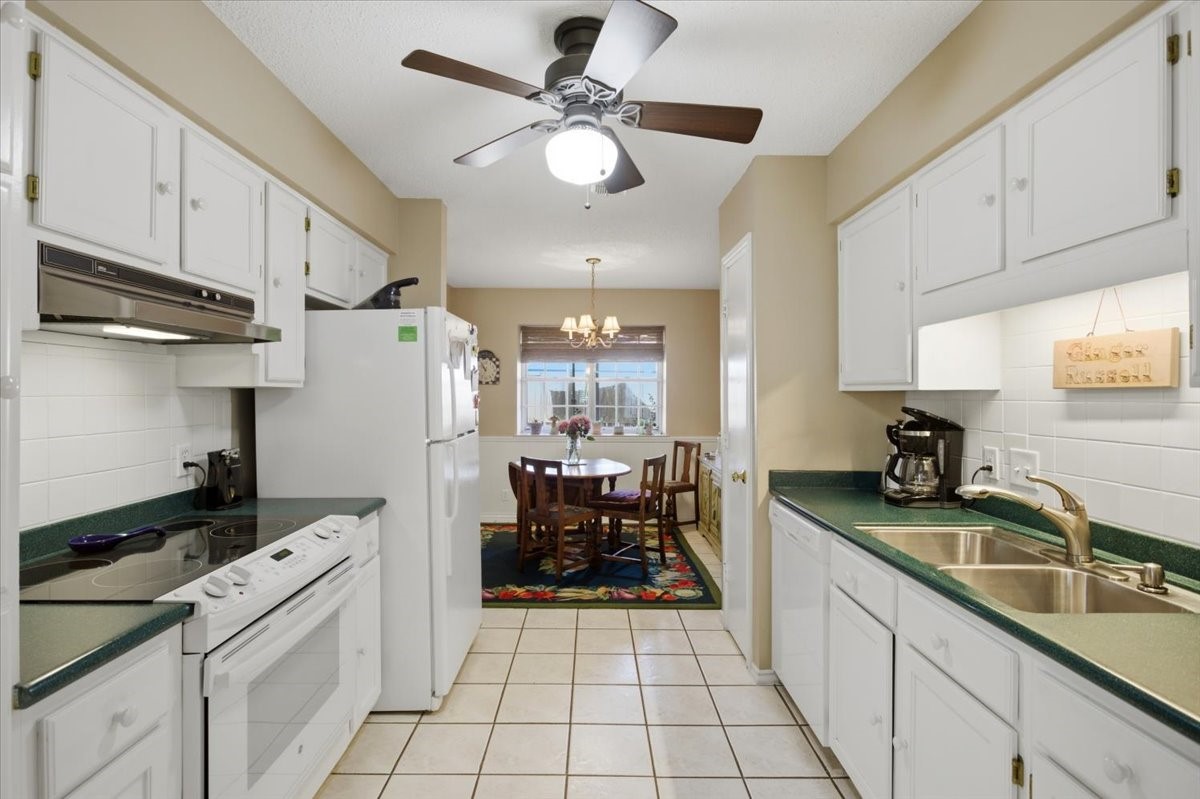 1117 Roaring Springs Road Fort Worth TX 76114