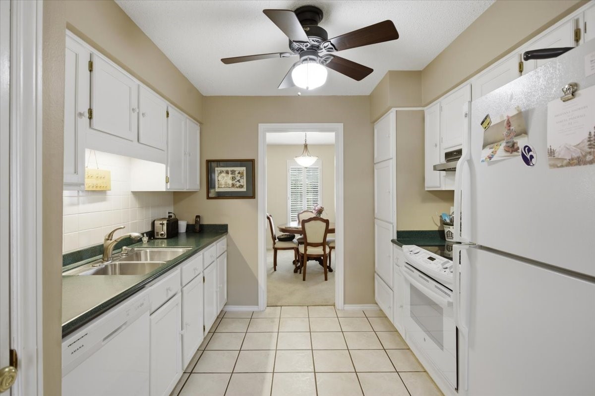 1117 Roaring Springs Road Fort Worth TX 76114