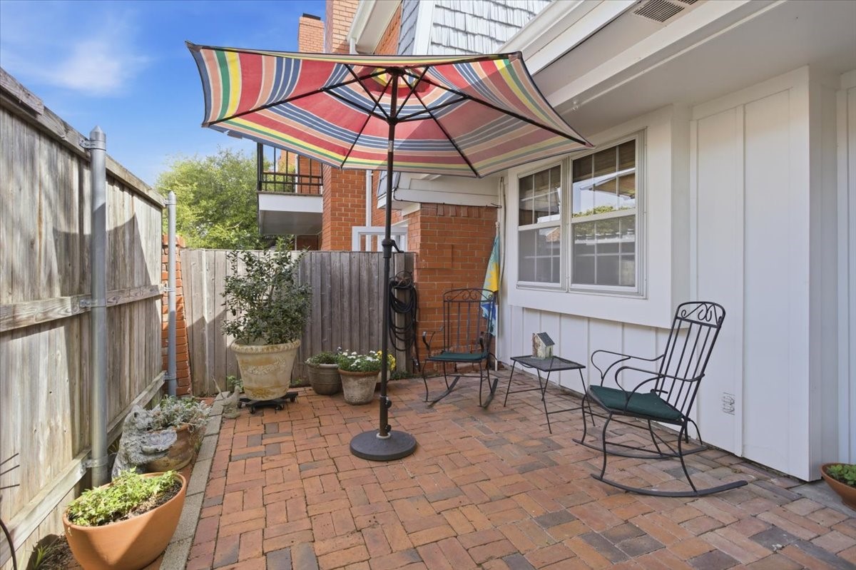 1117 Roaring Springs Road Fort Worth TX 76114
