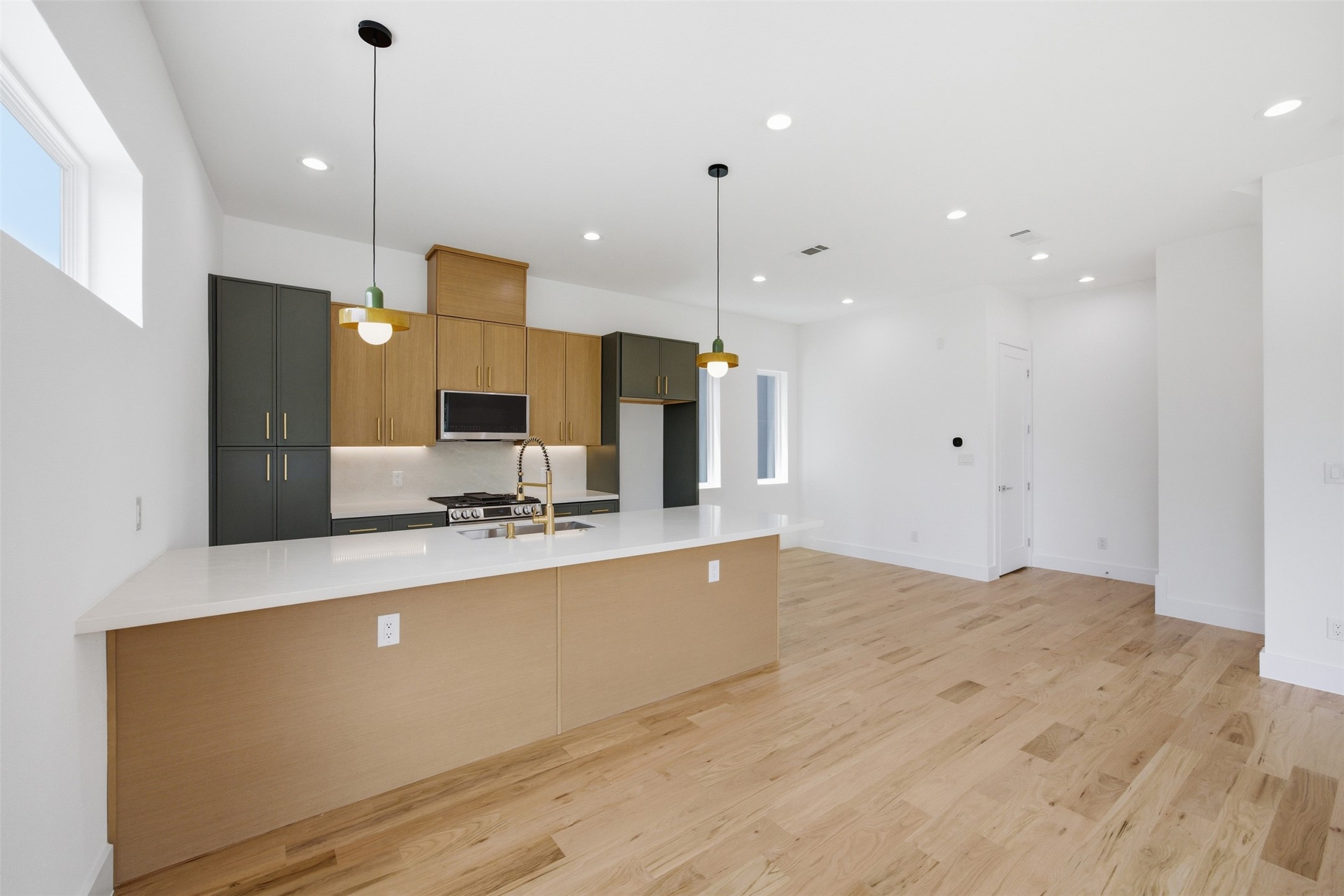 4605 Belmont Avenue Dallas TX 75204