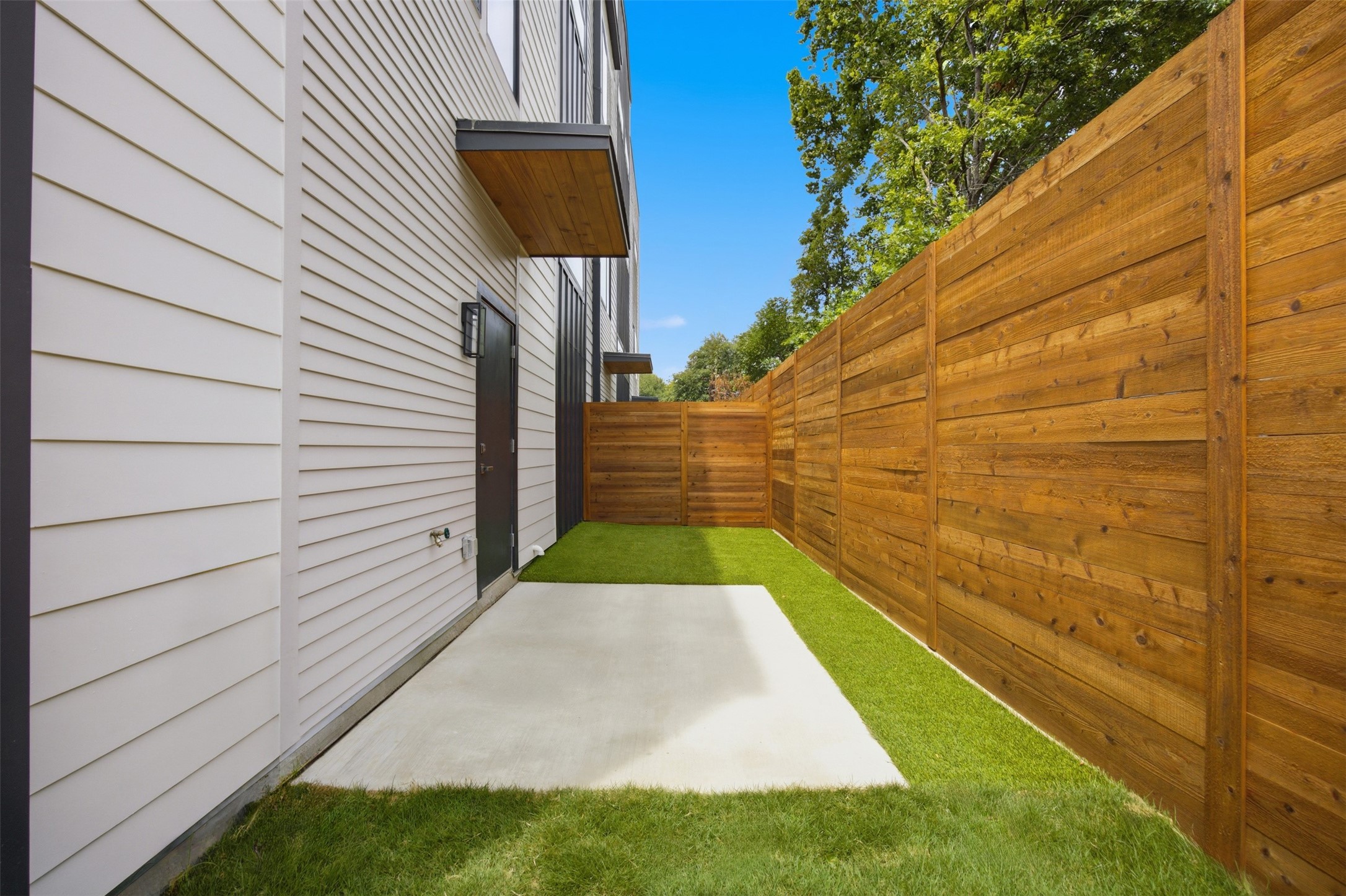 4605 Belmont Avenue Dallas TX 75204