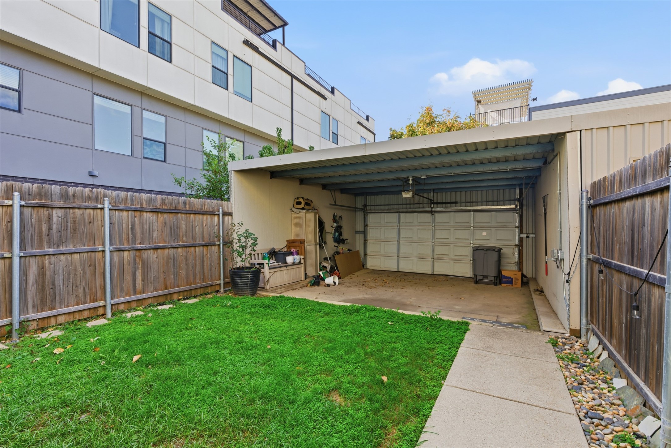 1823 S Ervay Street Dallas TX 75215