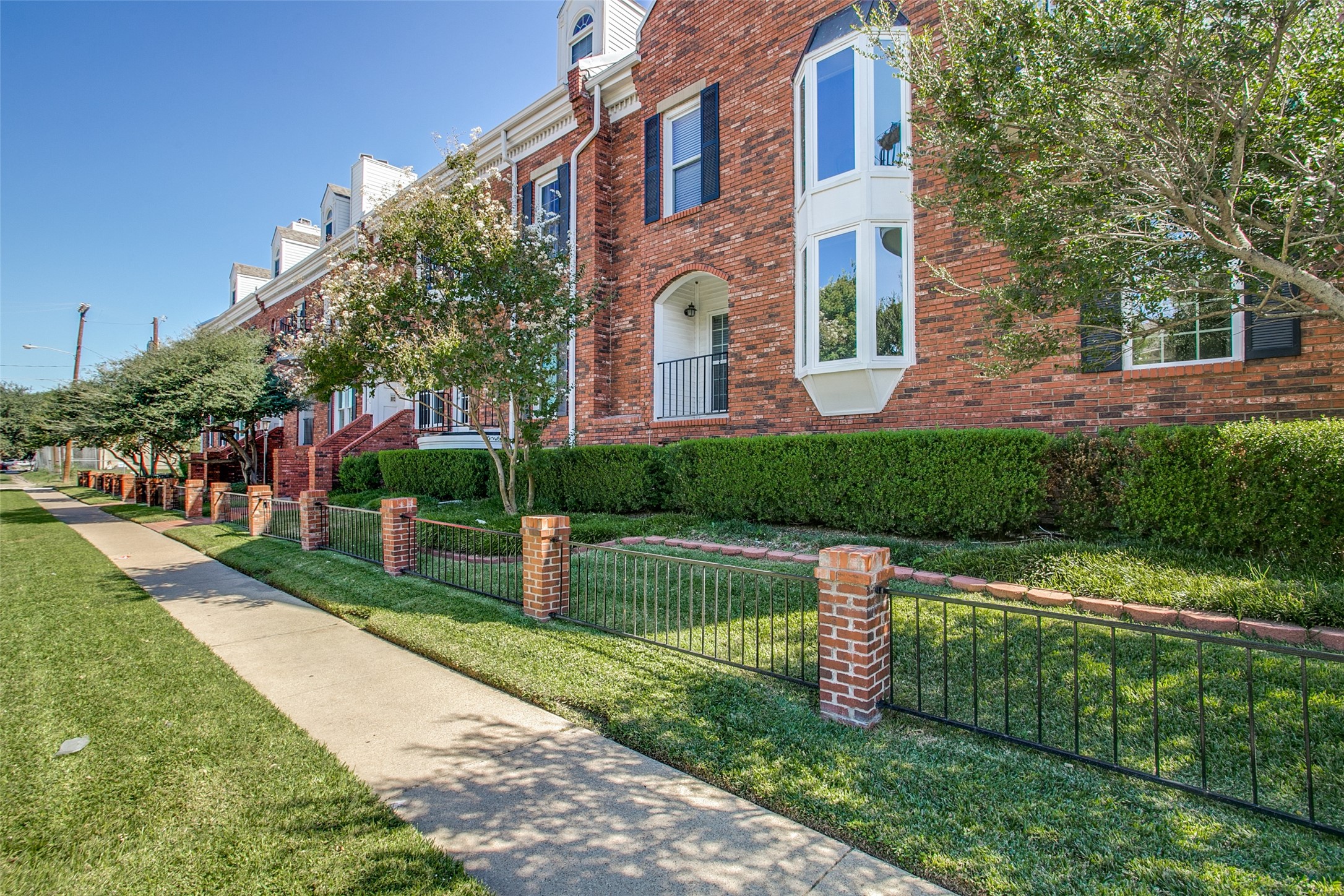 4034 Rawlins Street Dallas TX 75219