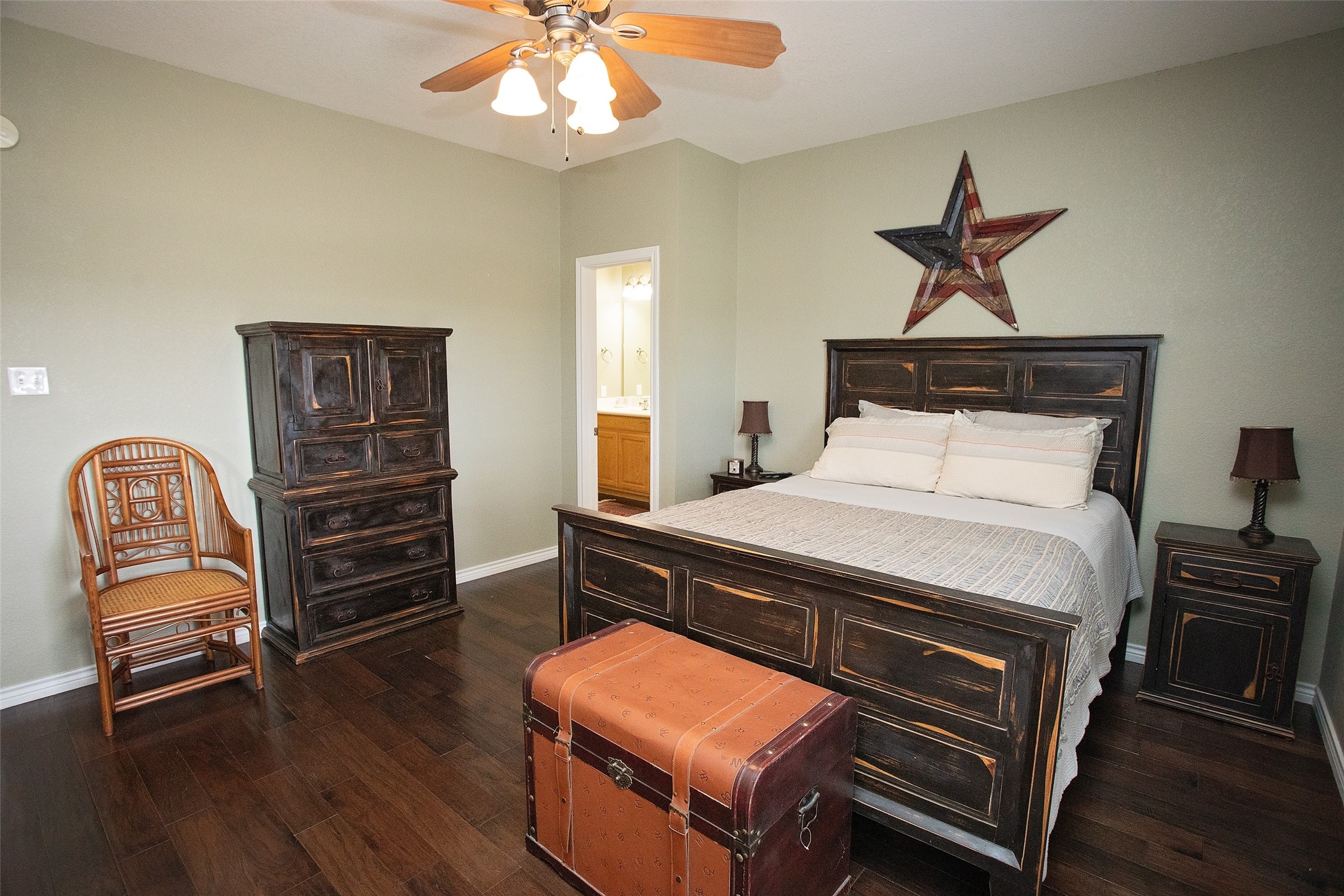 1204 Eagle Point Graford TX 76449