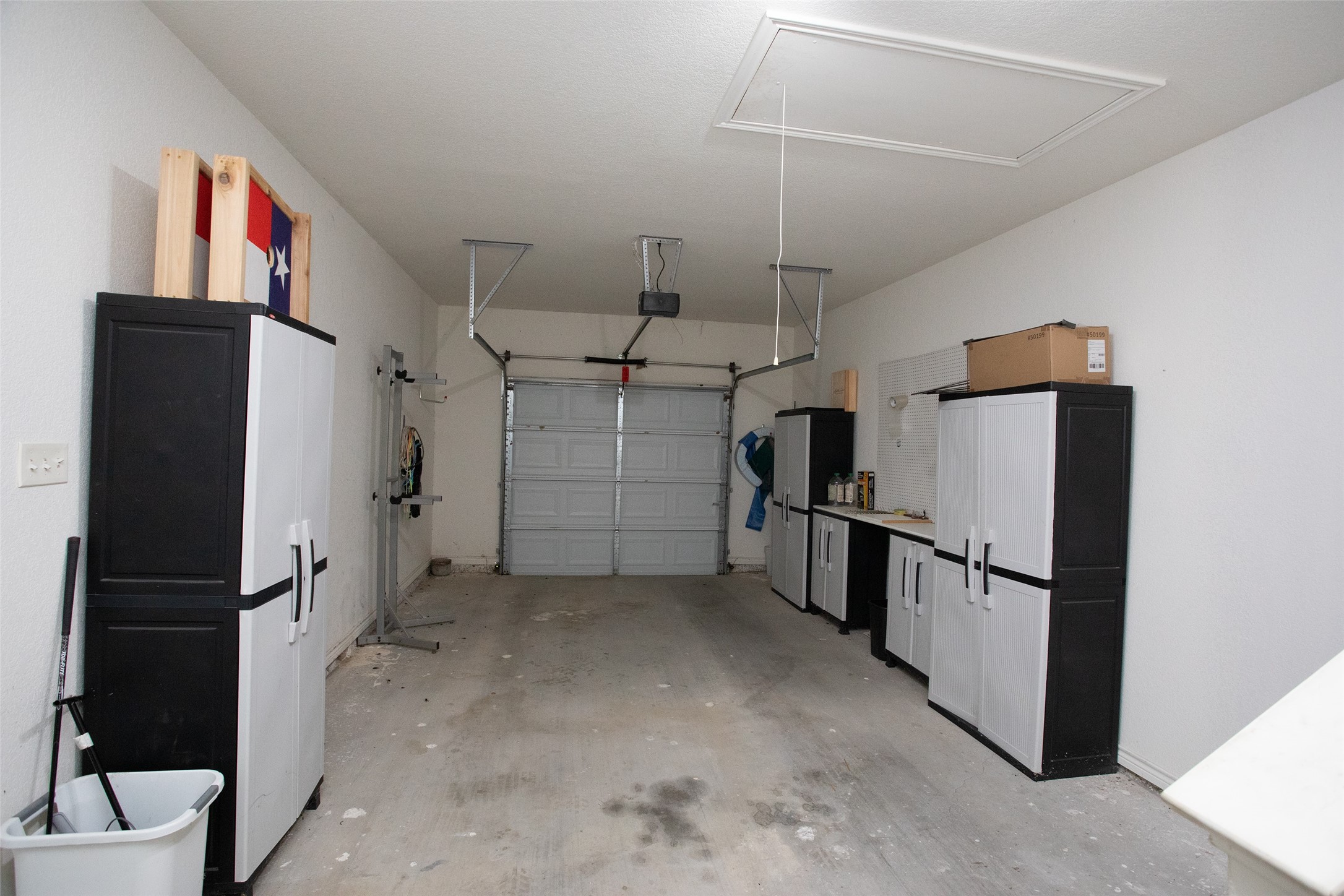 1204 Eagle Point Graford TX 76449