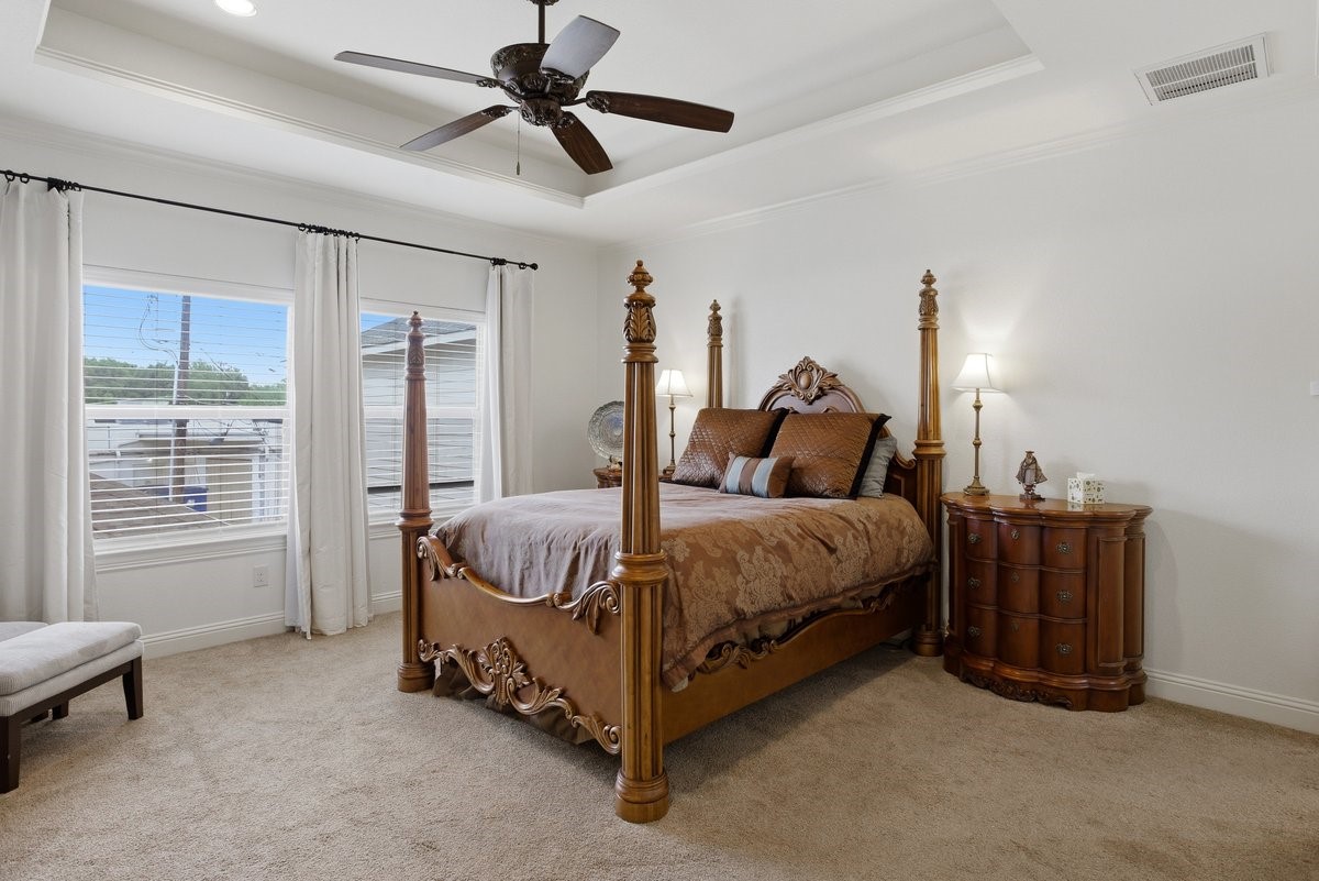 5026 Pershing Avenue Fort Worth TX 76107