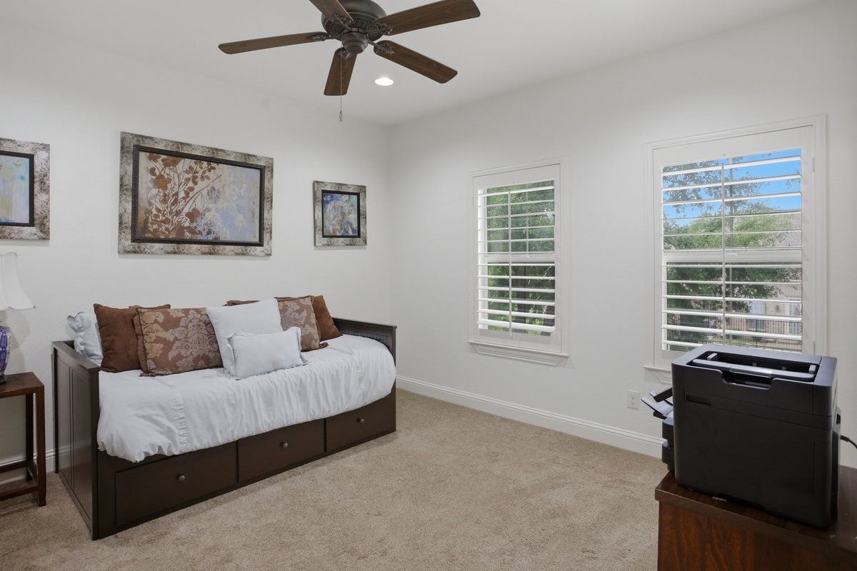 5026 Pershing Avenue Fort Worth TX 76107