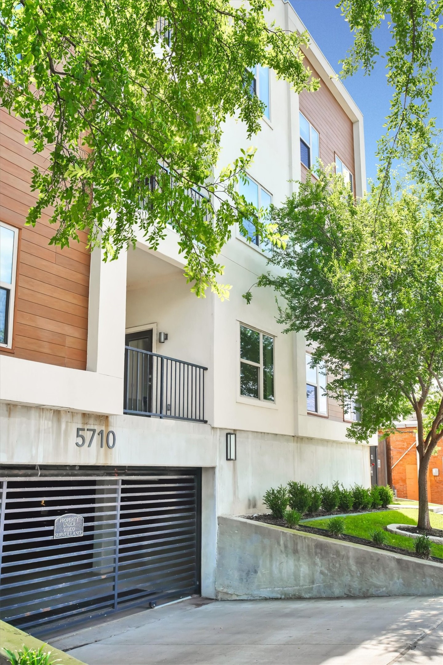 5710 Mccommas Boulevard Dallas TX 75206