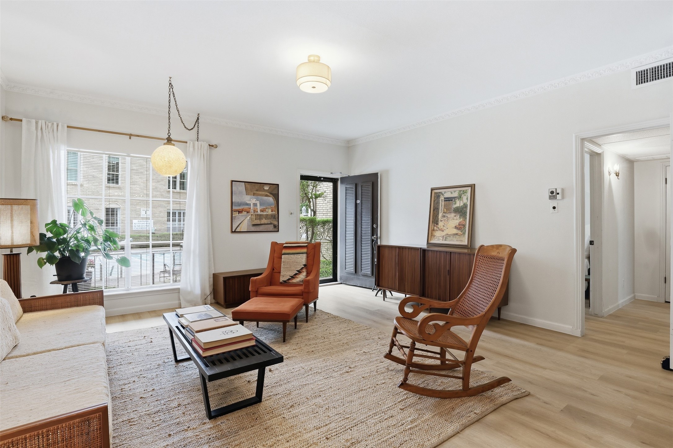 4312 Bellaire Drive S Fort Worth TX 76109