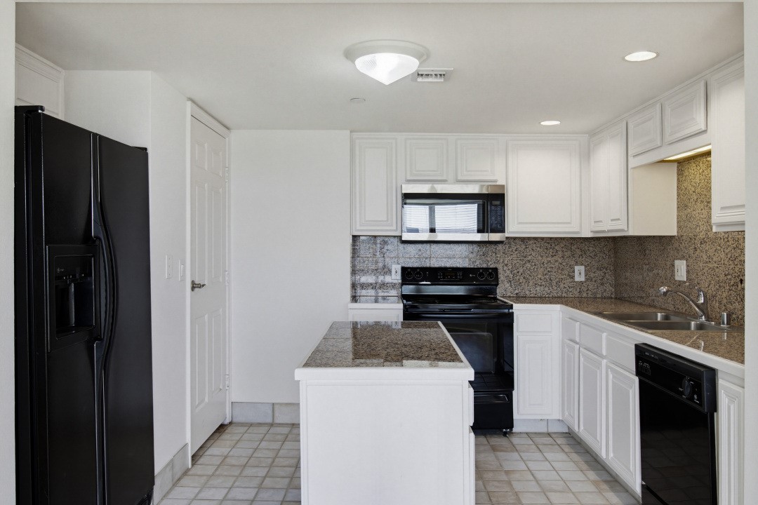 4242 Lomo Alto Drive Highland Park TX 75219