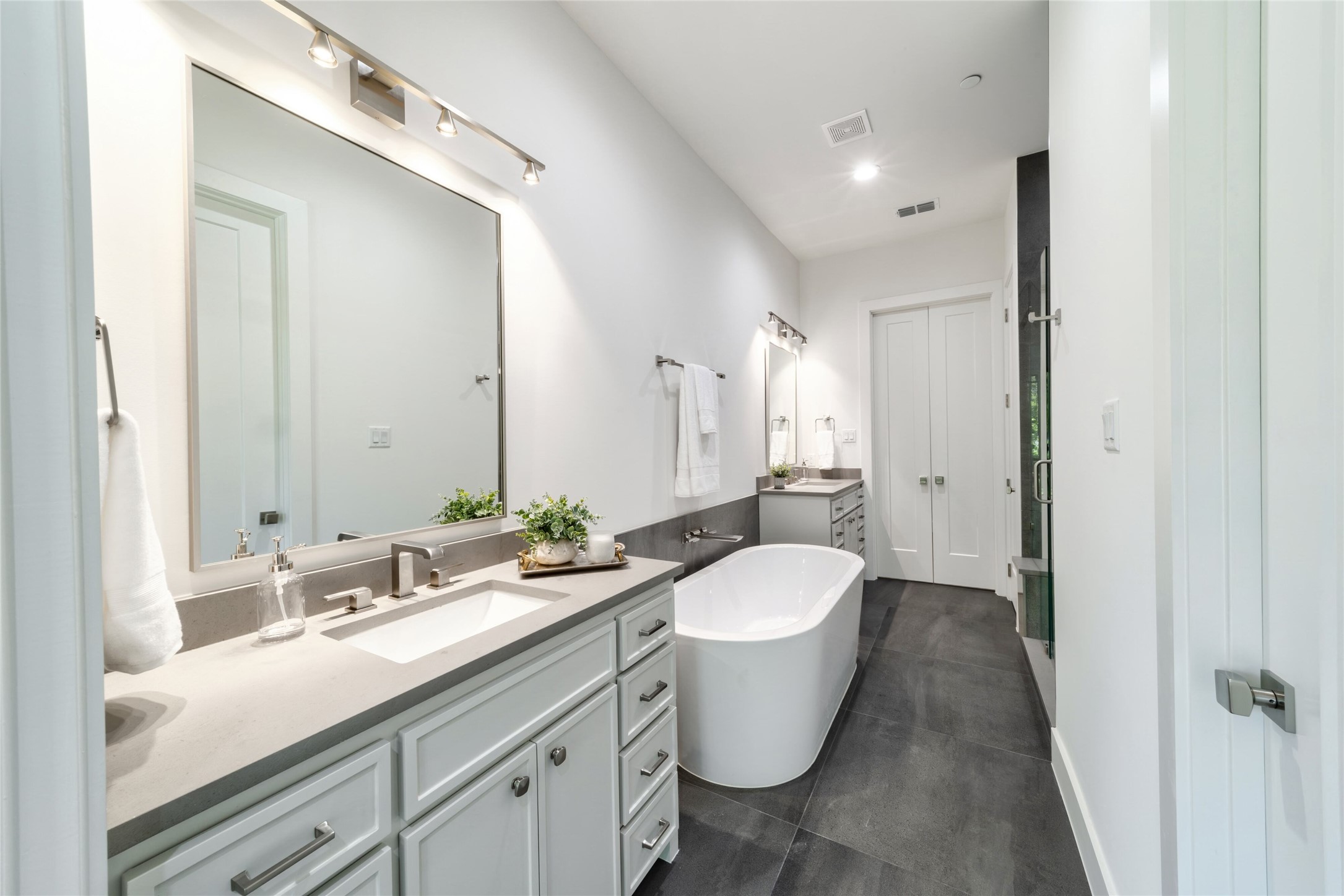 3601 Routh Street Dallas TX 75219