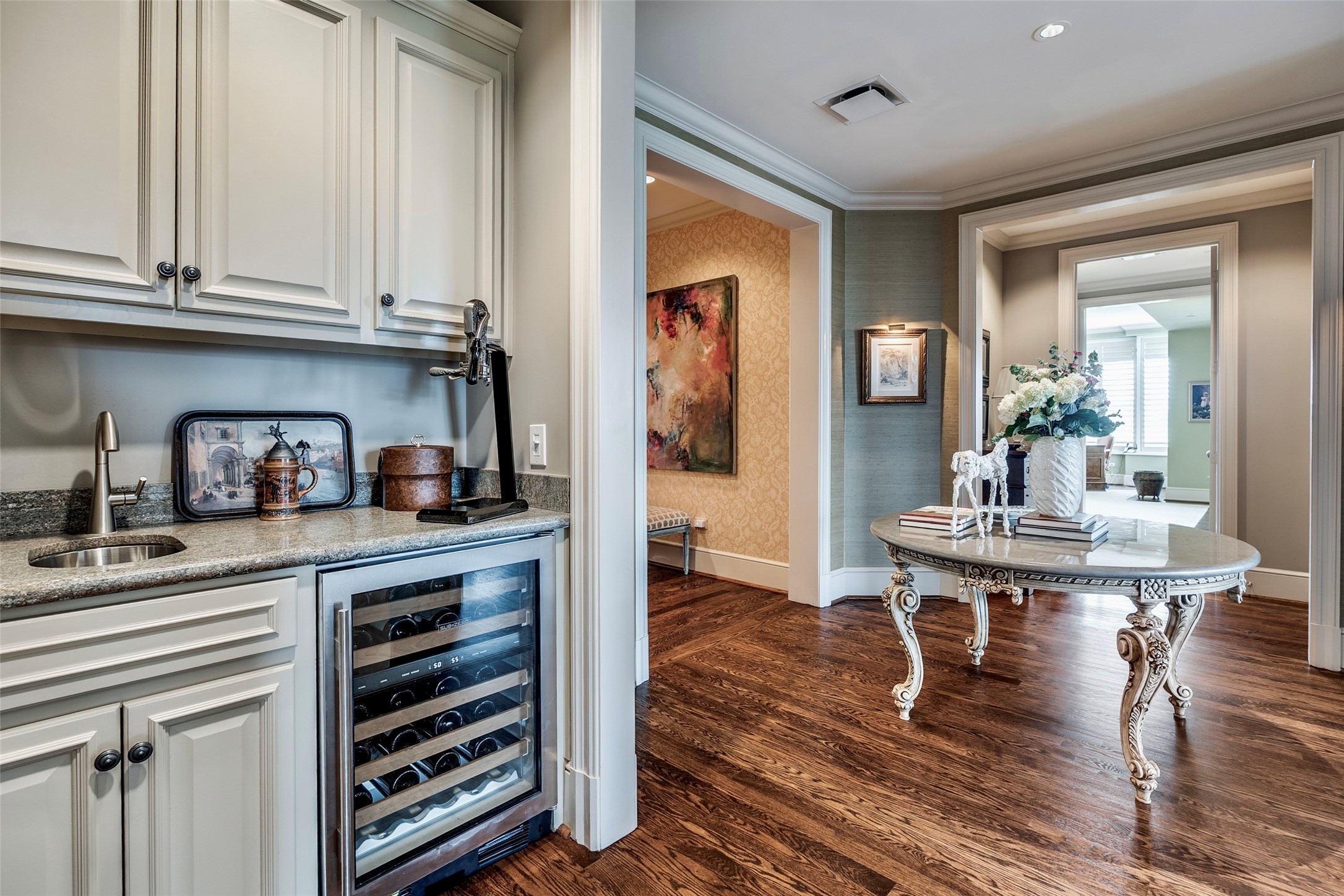 3505 Turtle Creek Boulevard Dallas TX 75219