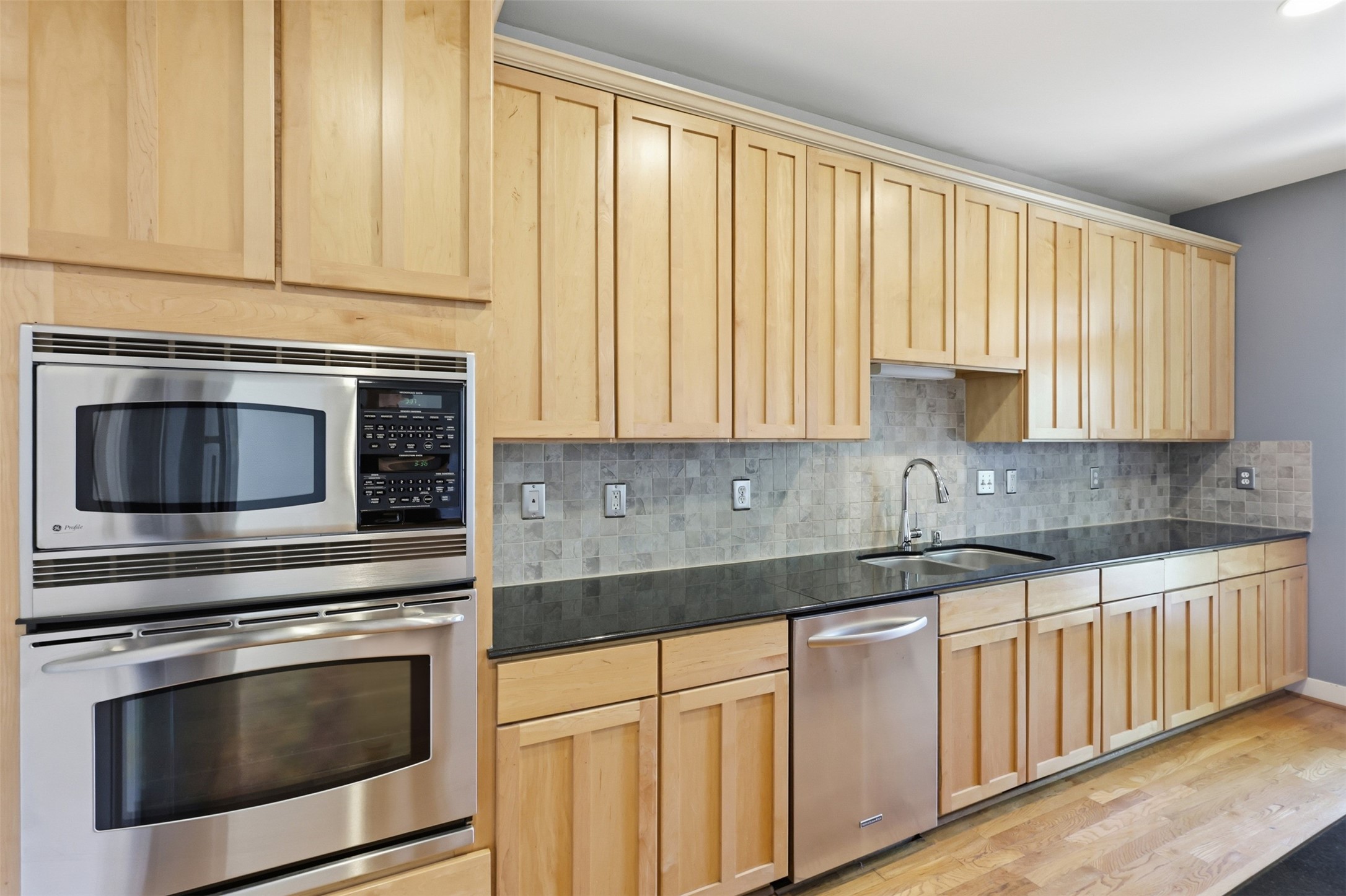 4241 Rawlins Street Dallas TX 75219