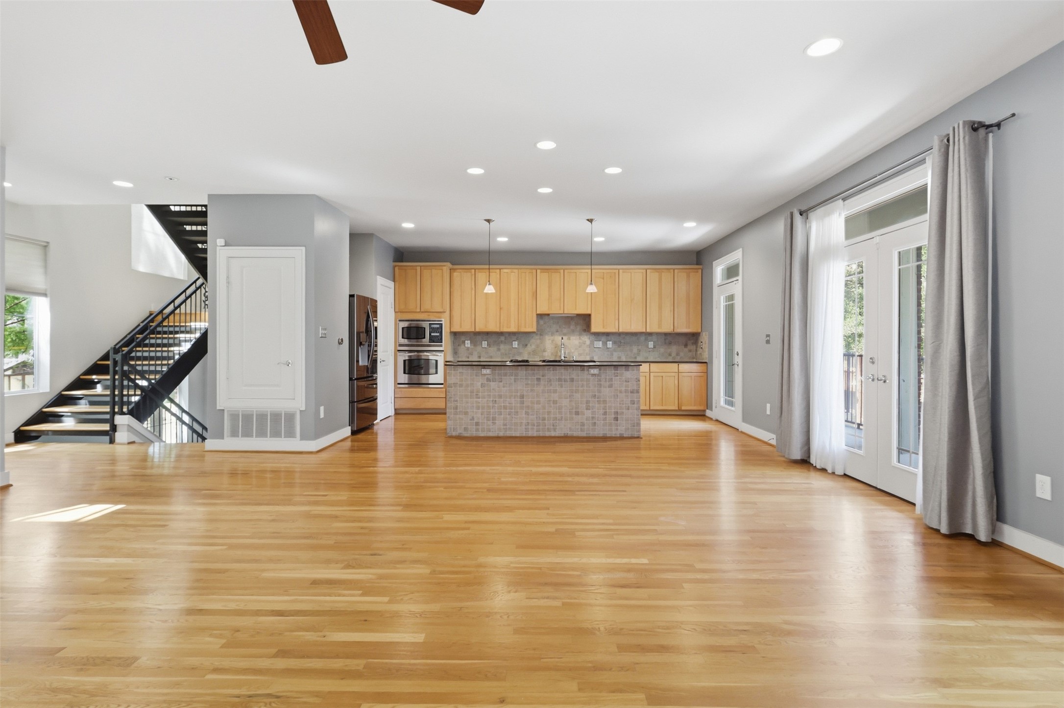 4241 Rawlins Street Dallas TX 75219