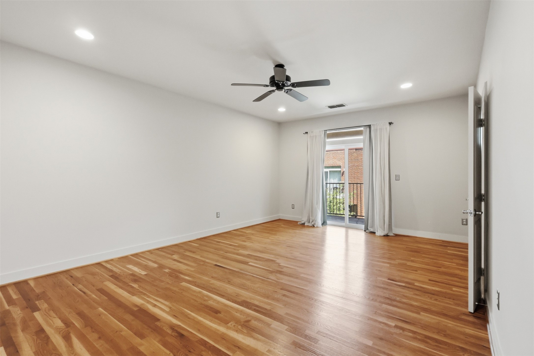 4241 Rawlins Street Dallas TX 75219