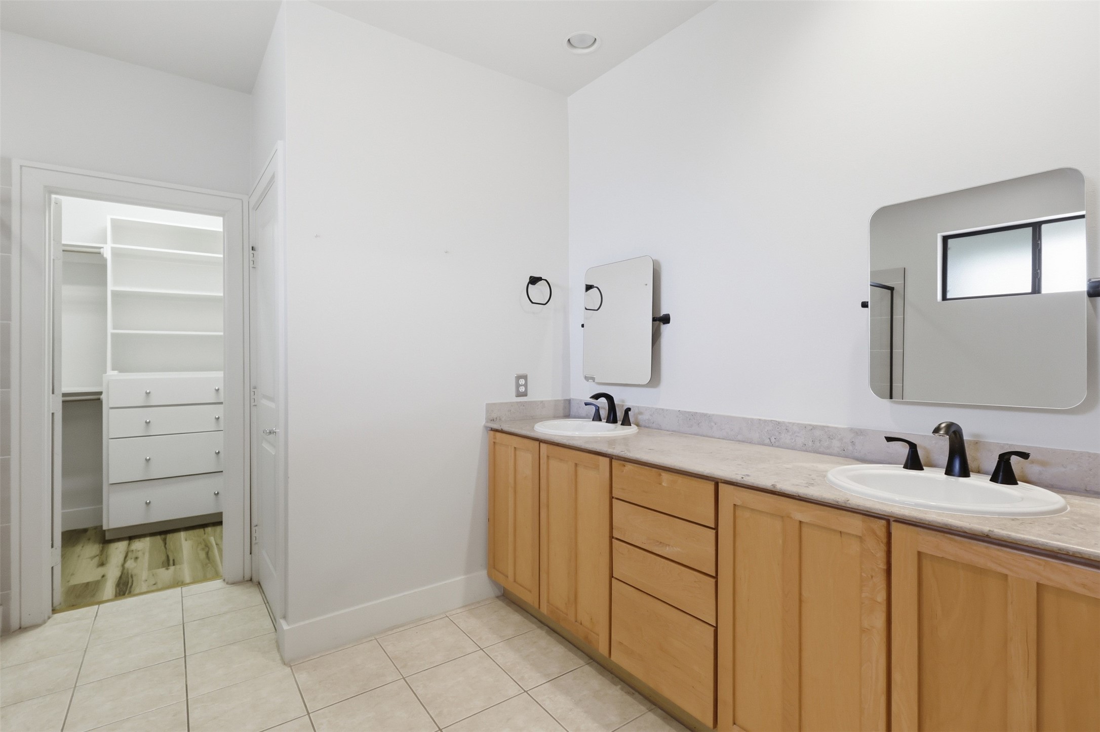 4241 Rawlins Street Dallas TX 75219