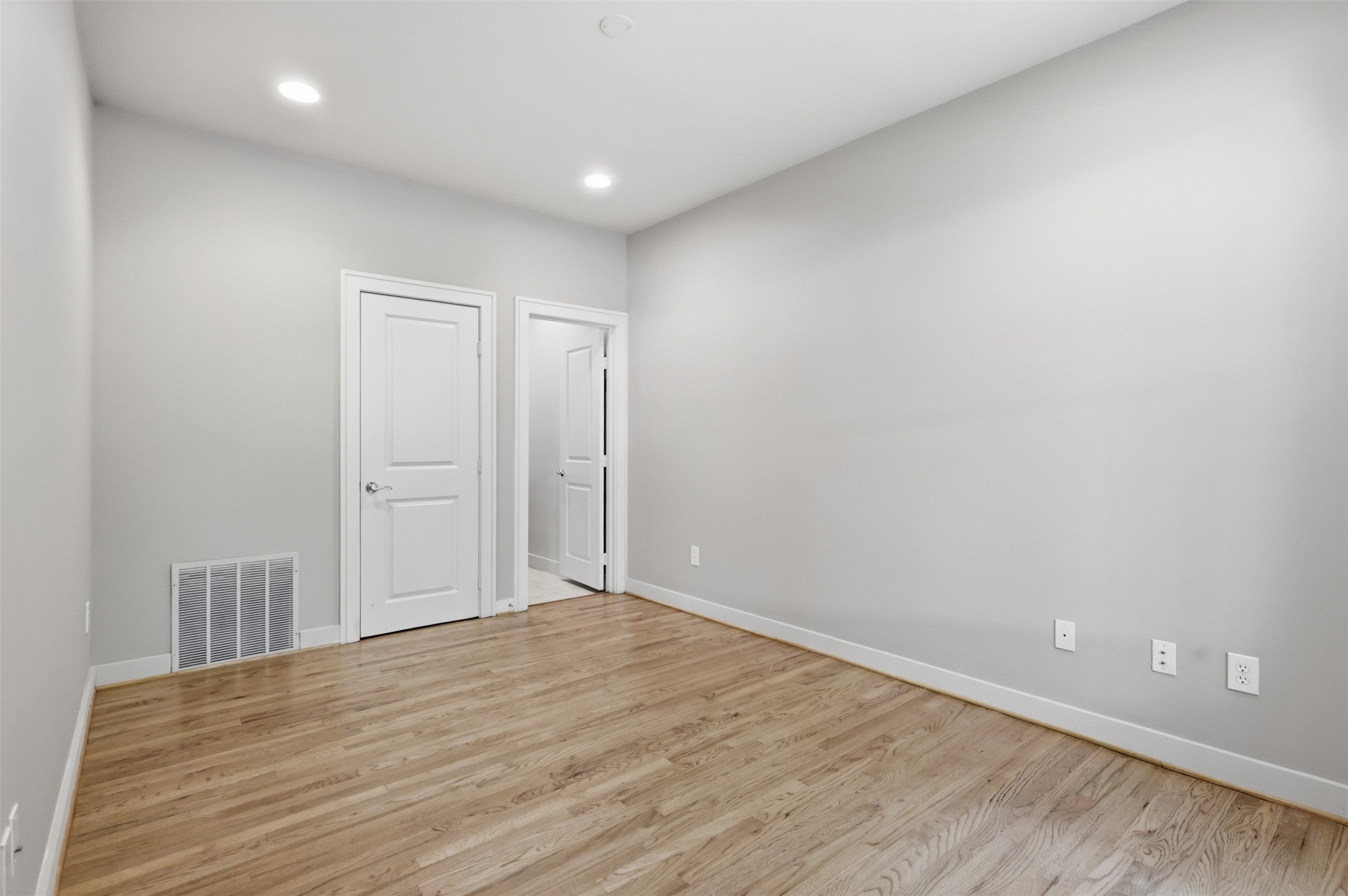 4241 Rawlins Street Dallas TX 75219