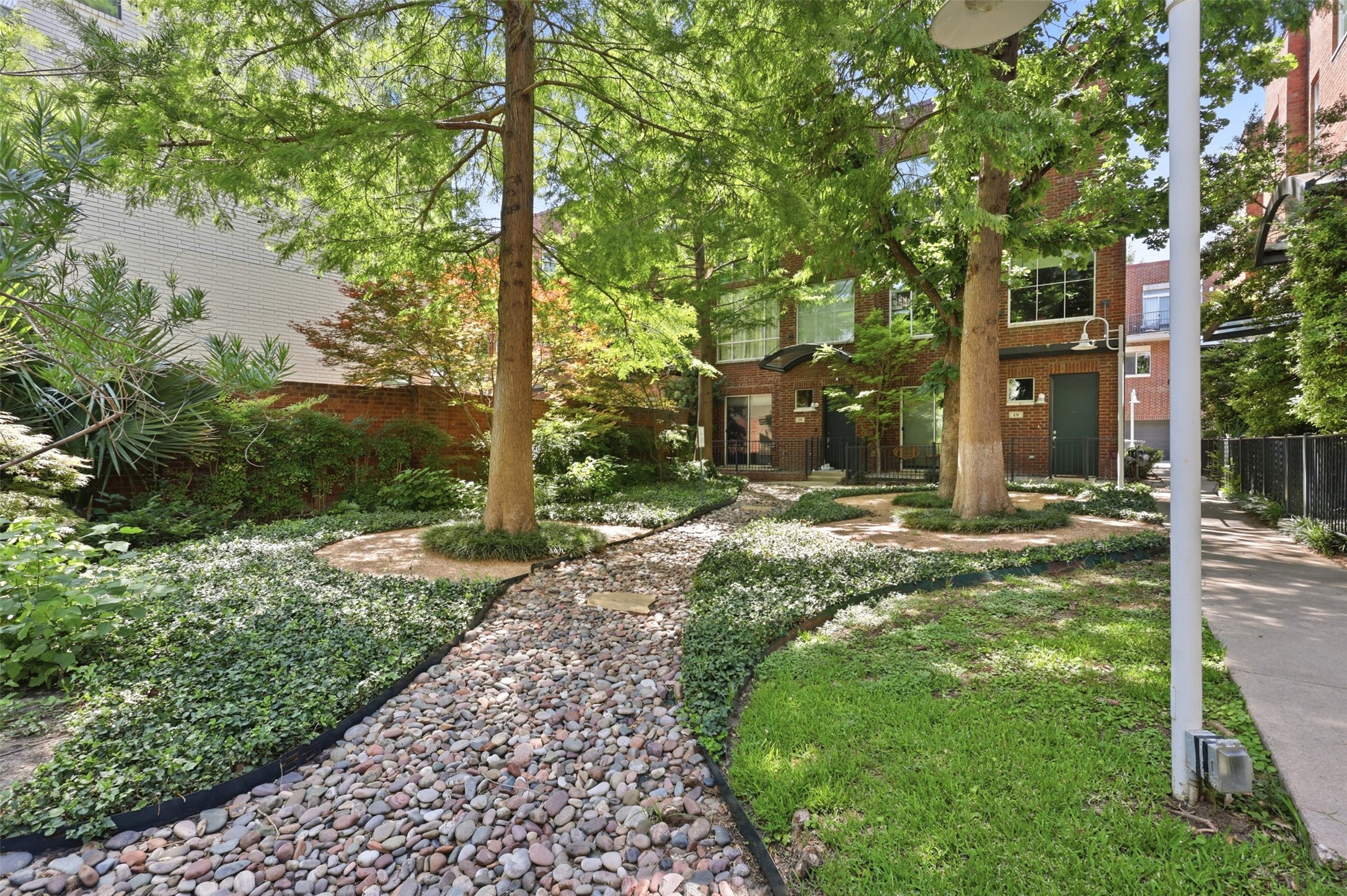 4241 Rawlins Street Dallas TX 75219