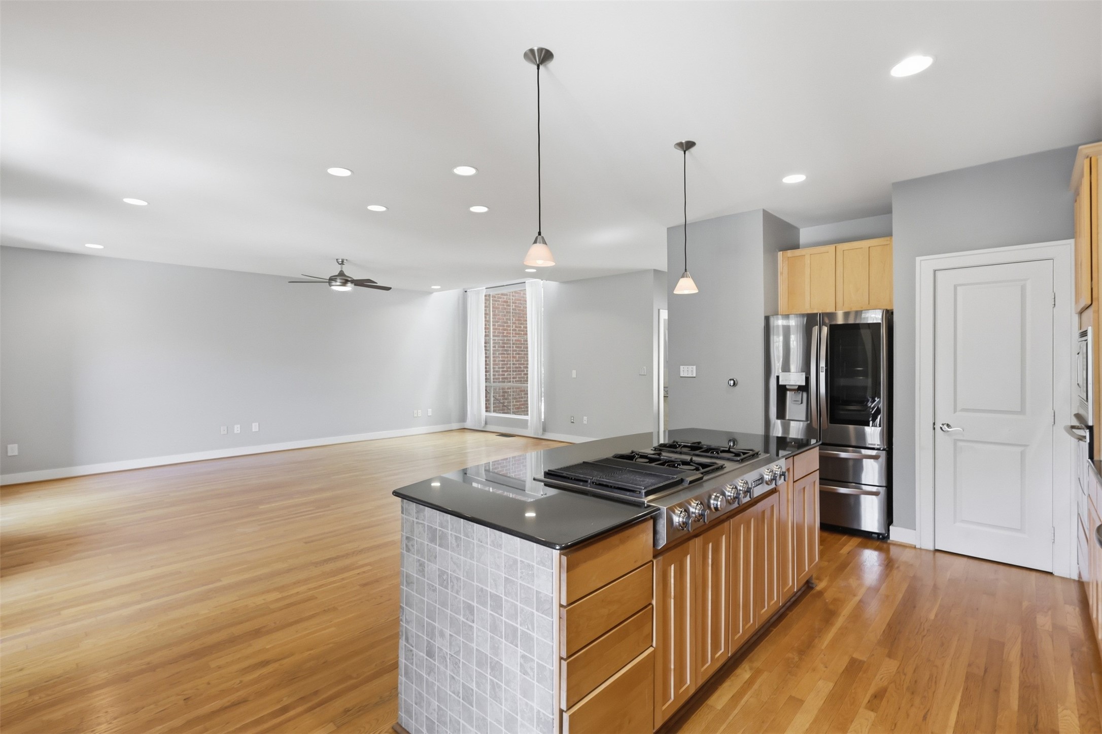 4241 Rawlins Street Dallas TX 75219