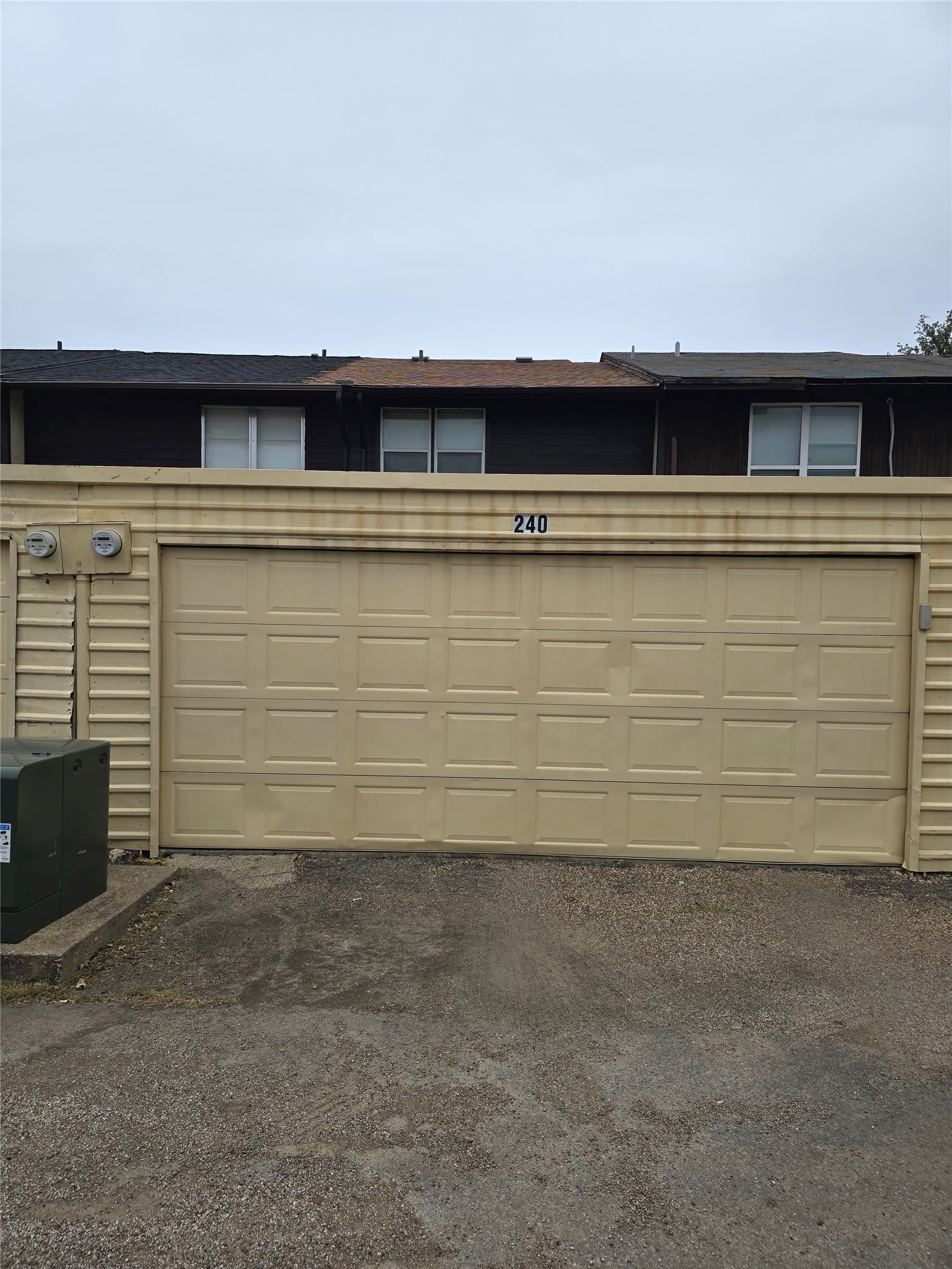 240 Rolling Hills Place Lancaster TX 75146