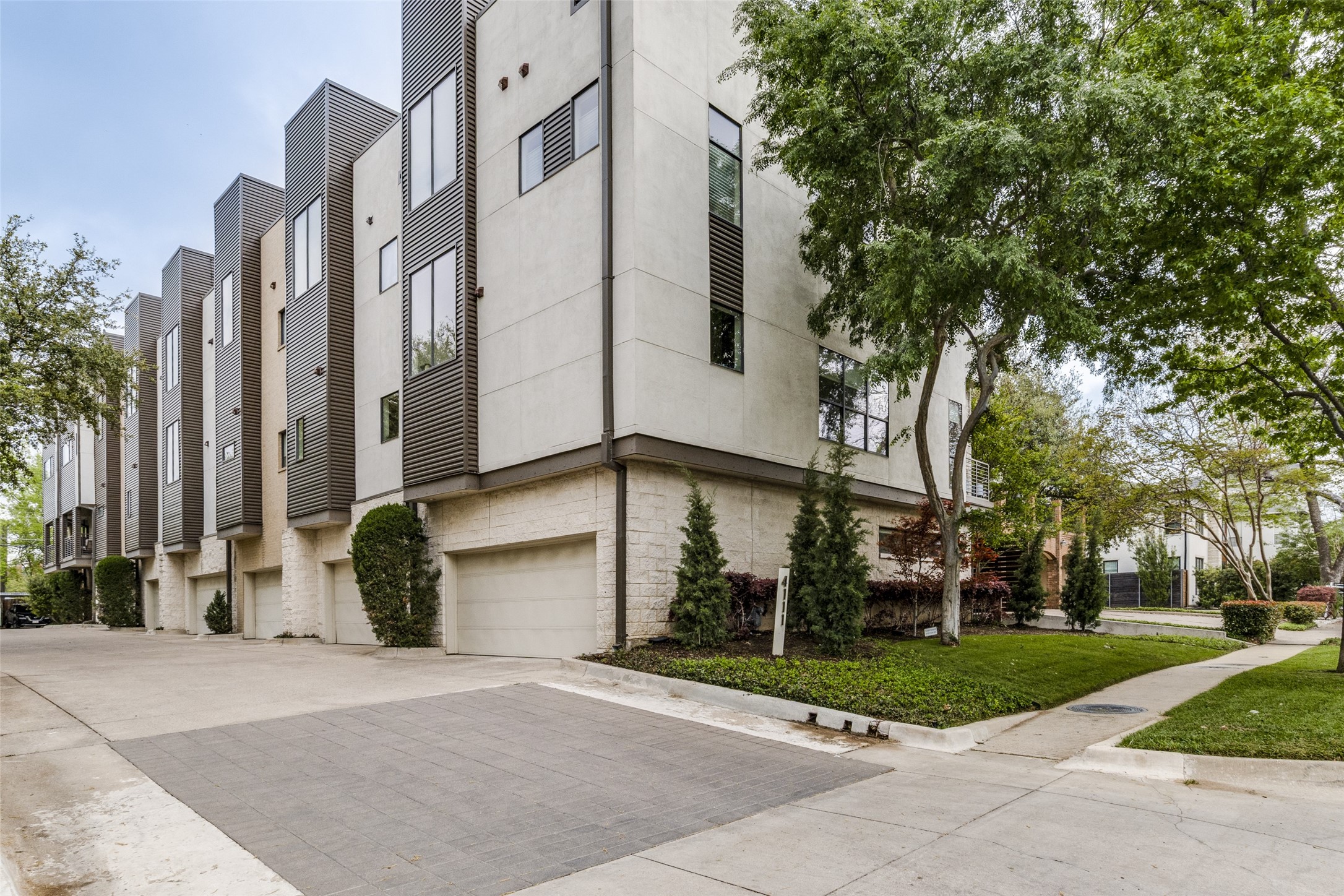 4111 Newton Avenue Dallas TX 75219