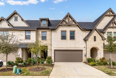 6834 Neals Way Arlington TX 76001