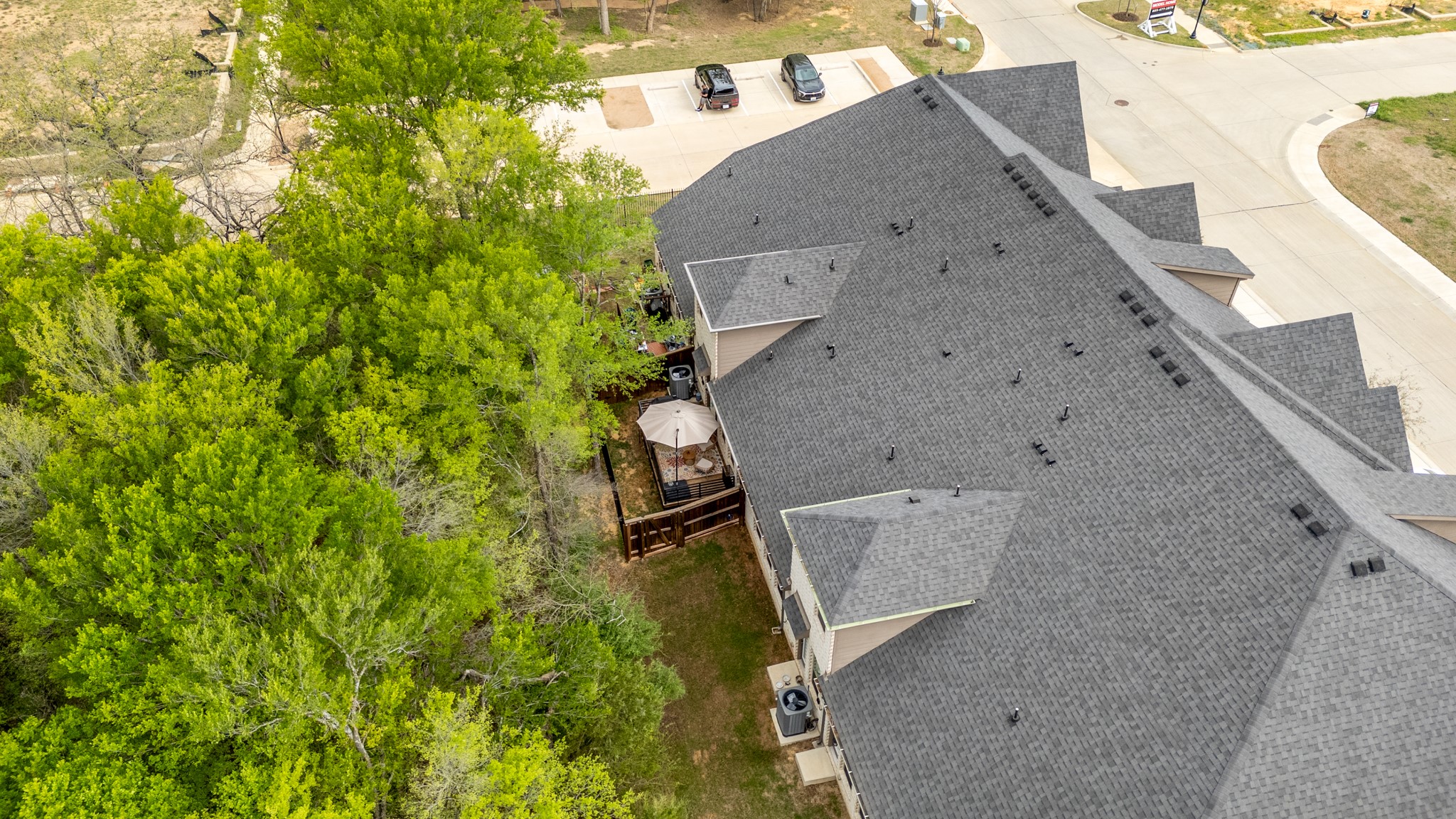 6834 Neals Way Arlington TX 76001