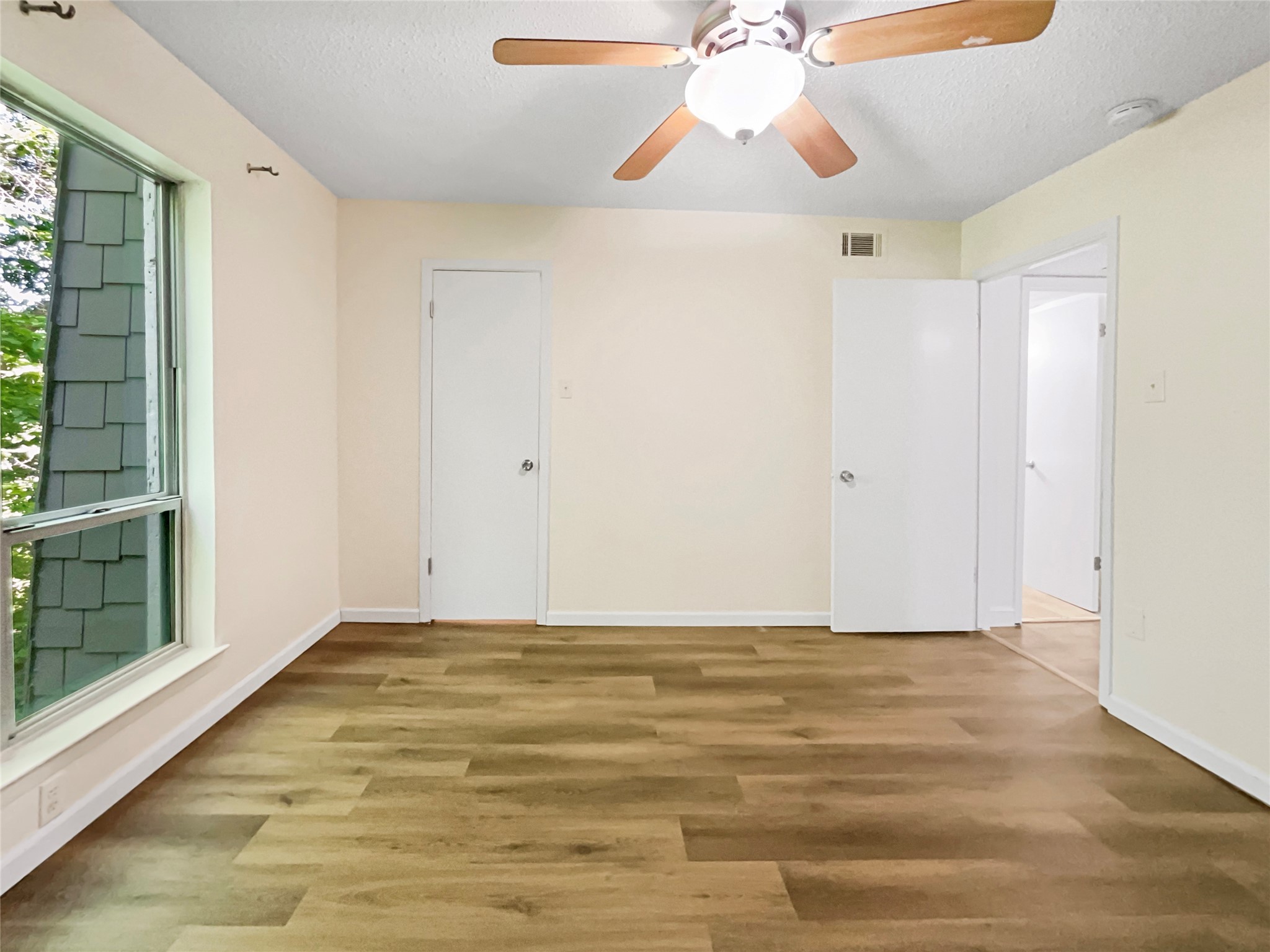 4851 Cedar Springs Road Dallas TX 75219