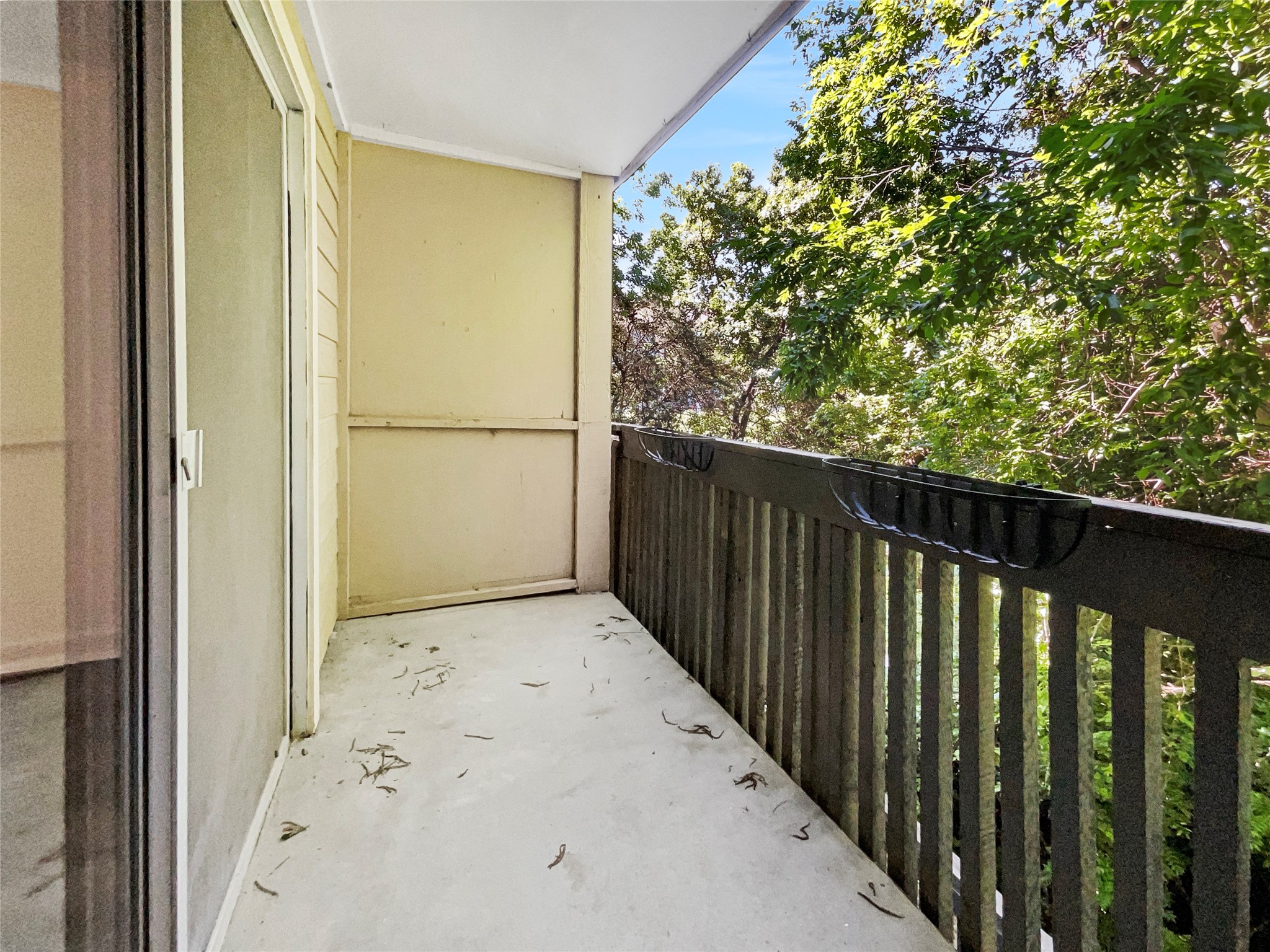 4851 Cedar Springs Road Dallas TX 75219
