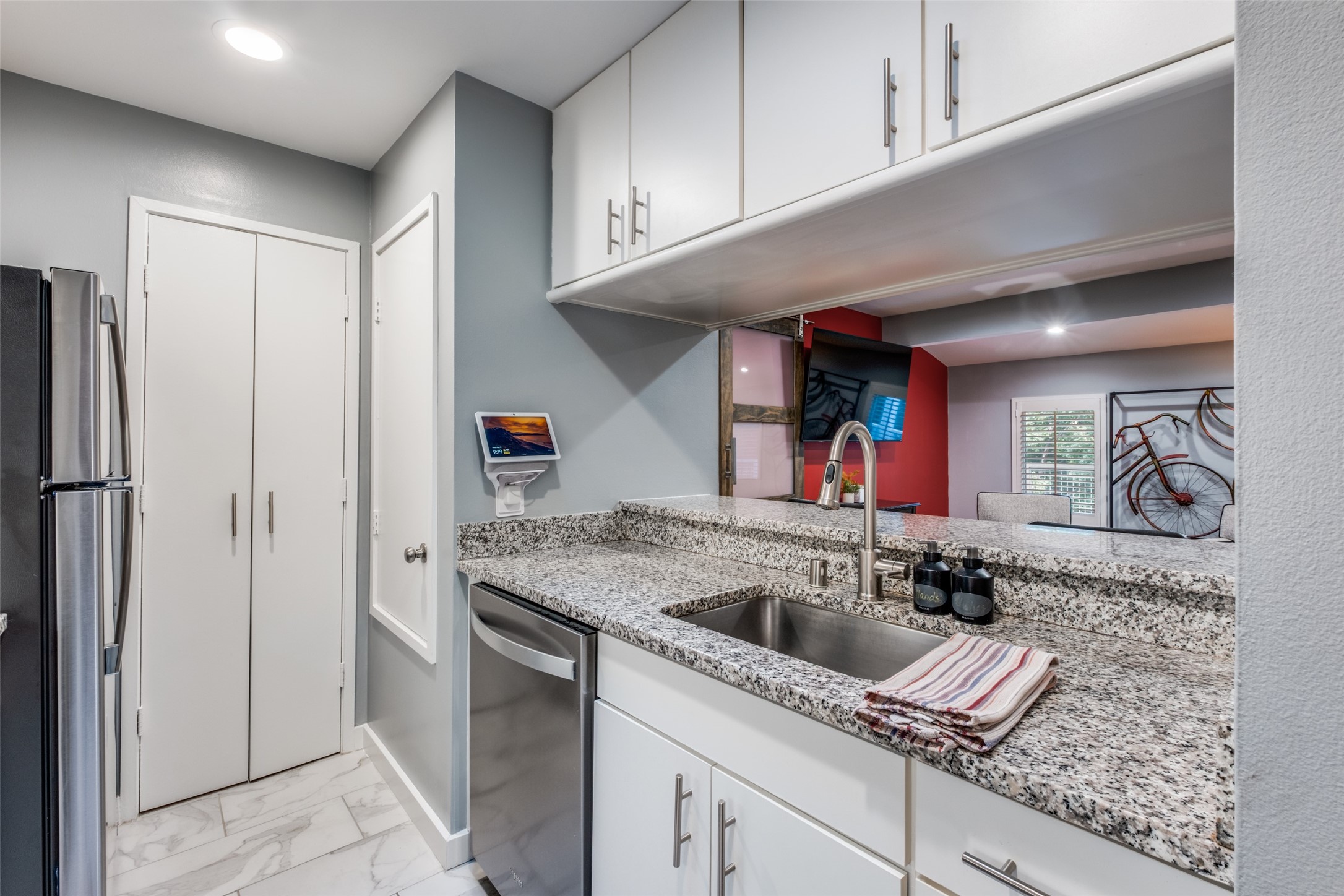4231 Travis Street Dallas TX 75205