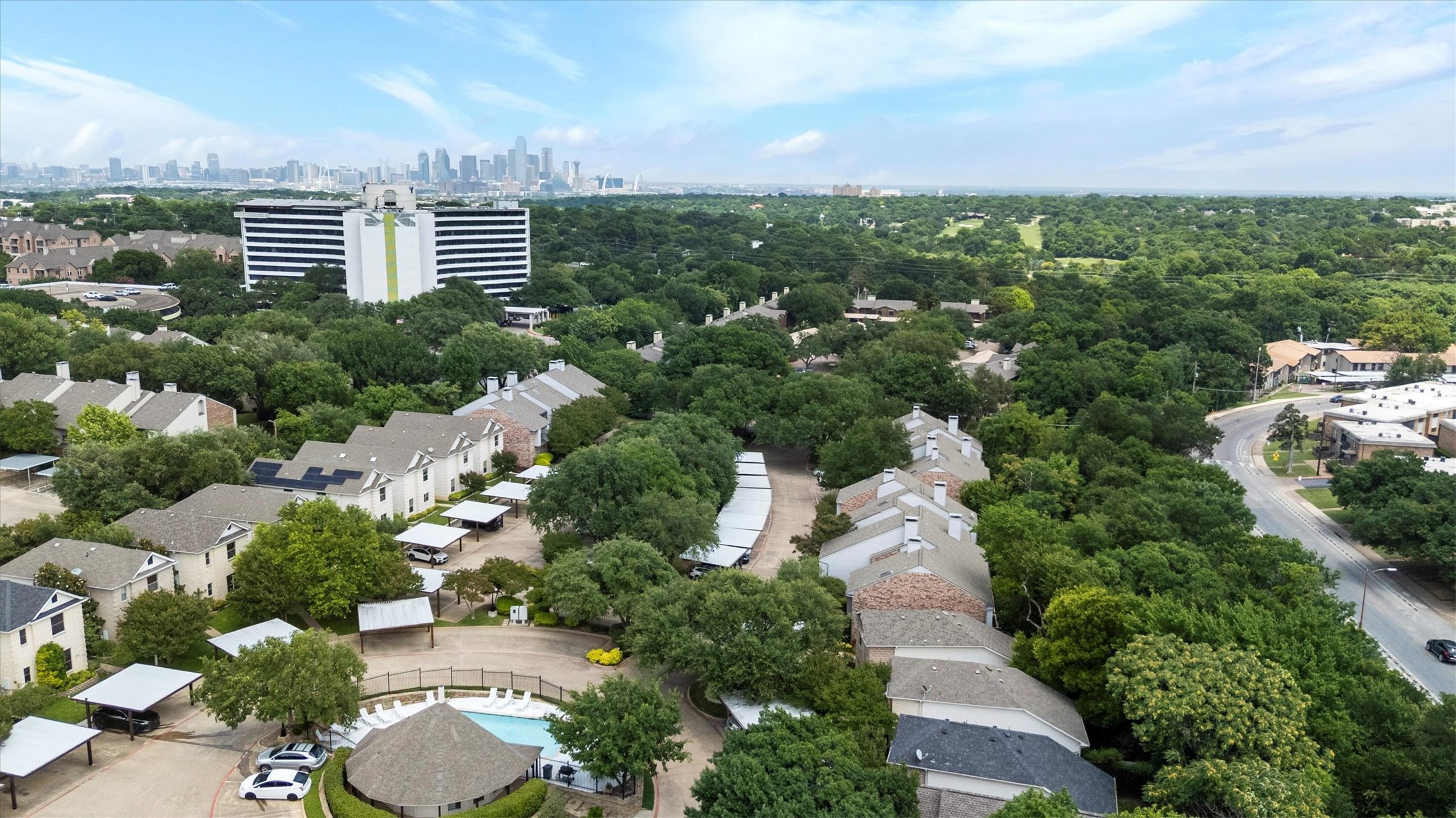 2506 Wedglea Drive Dallas TX 75211
