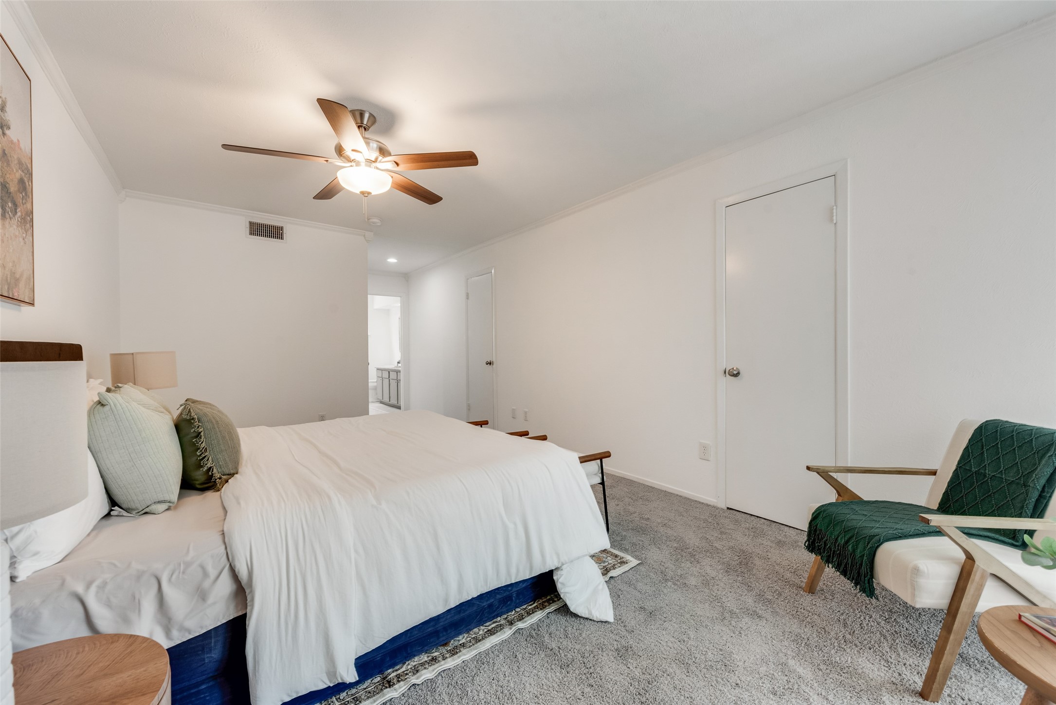 7492 E Northwest Highway Dallas TX 75231
