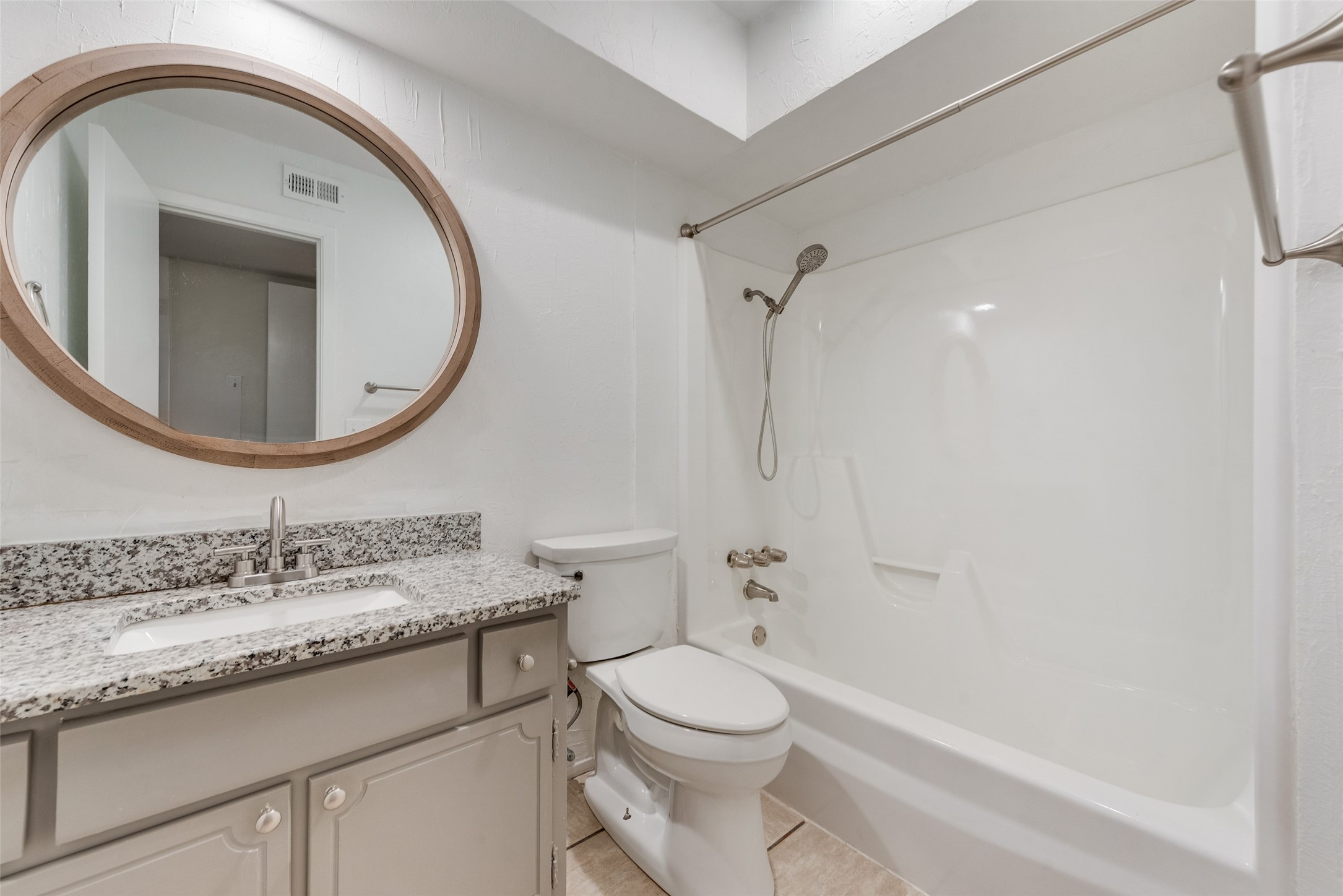 7492 E Northwest Highway Dallas TX 75231