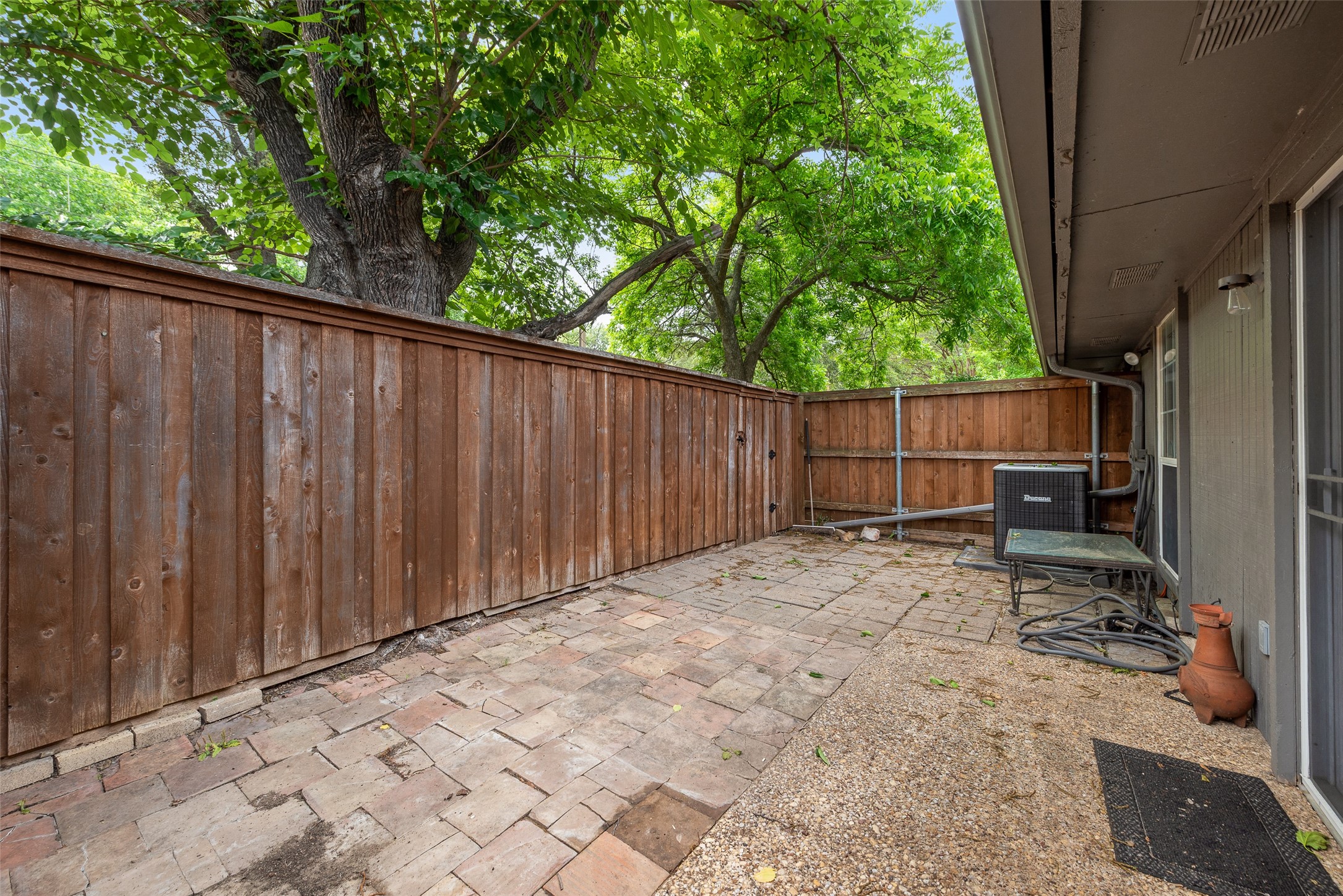 7492 E Northwest Highway Dallas TX 75231