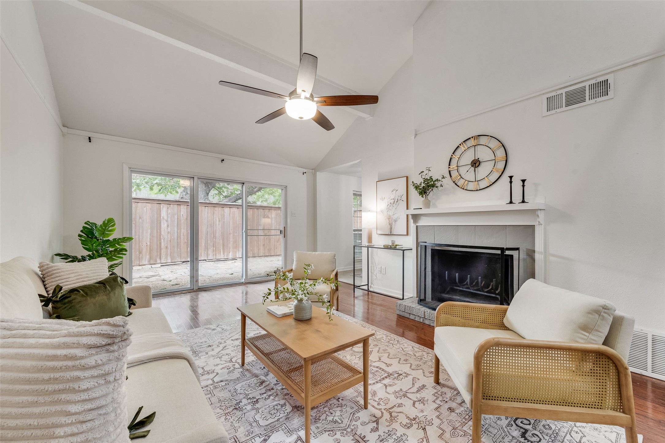 7492 E Northwest Highway Dallas TX 75231