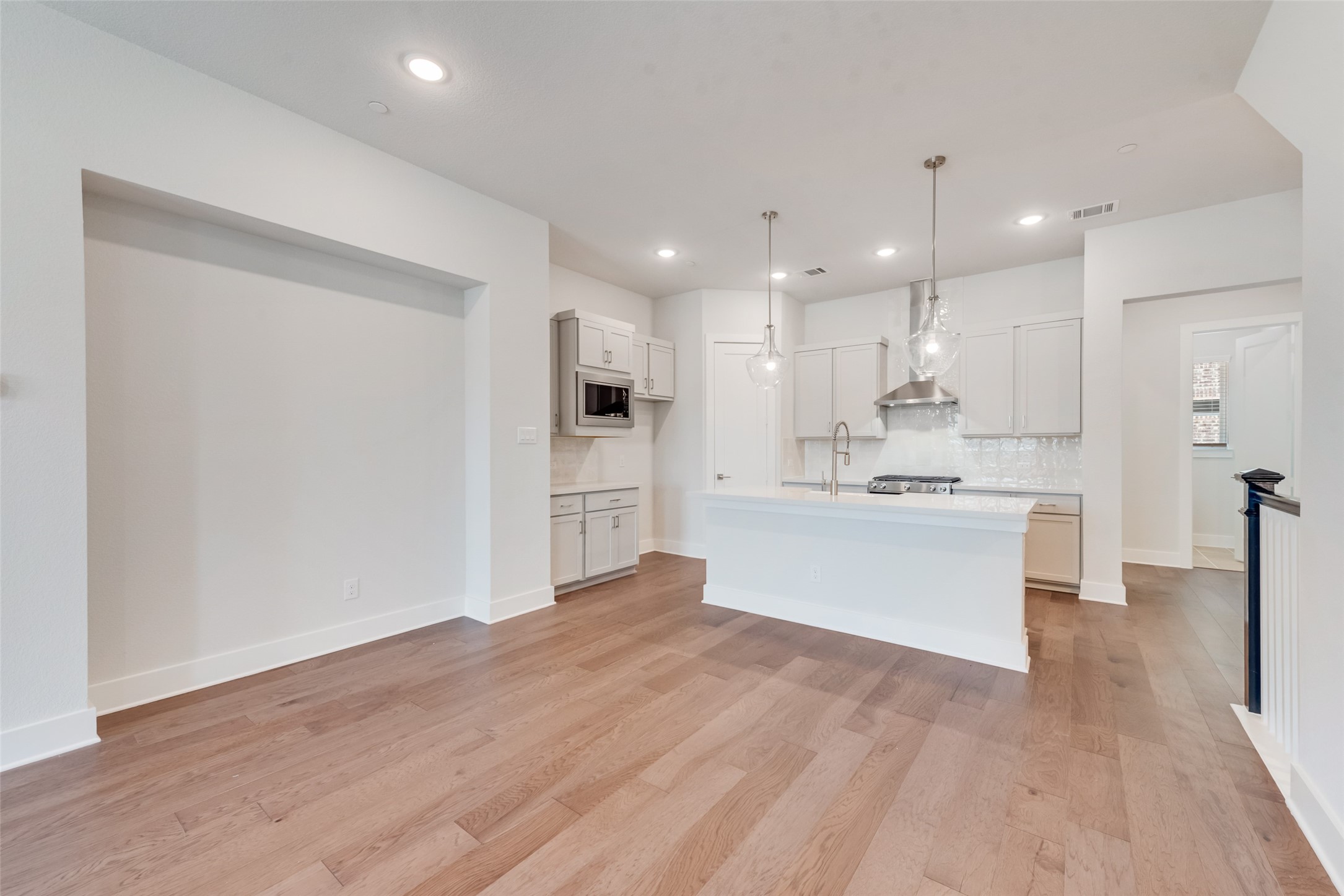 736 Ash Road Plano TX 75075
