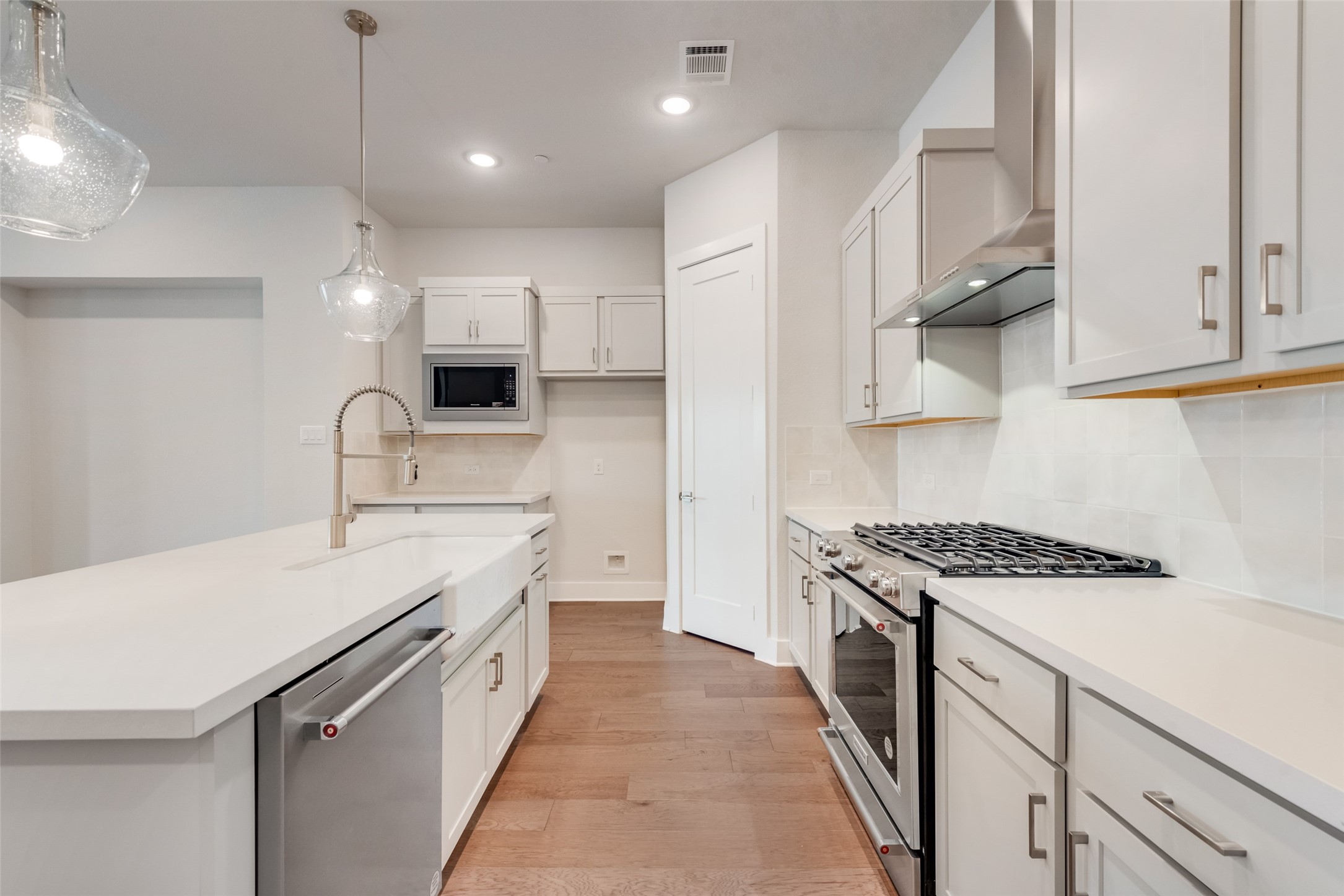 736 Ash Road Plano TX 75075
